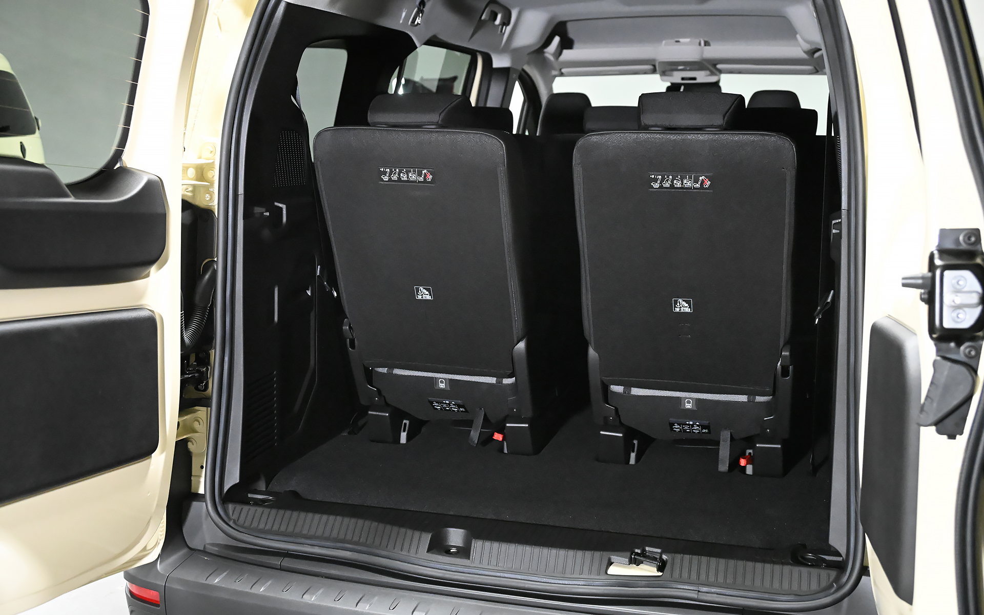 シートアレンジの一例