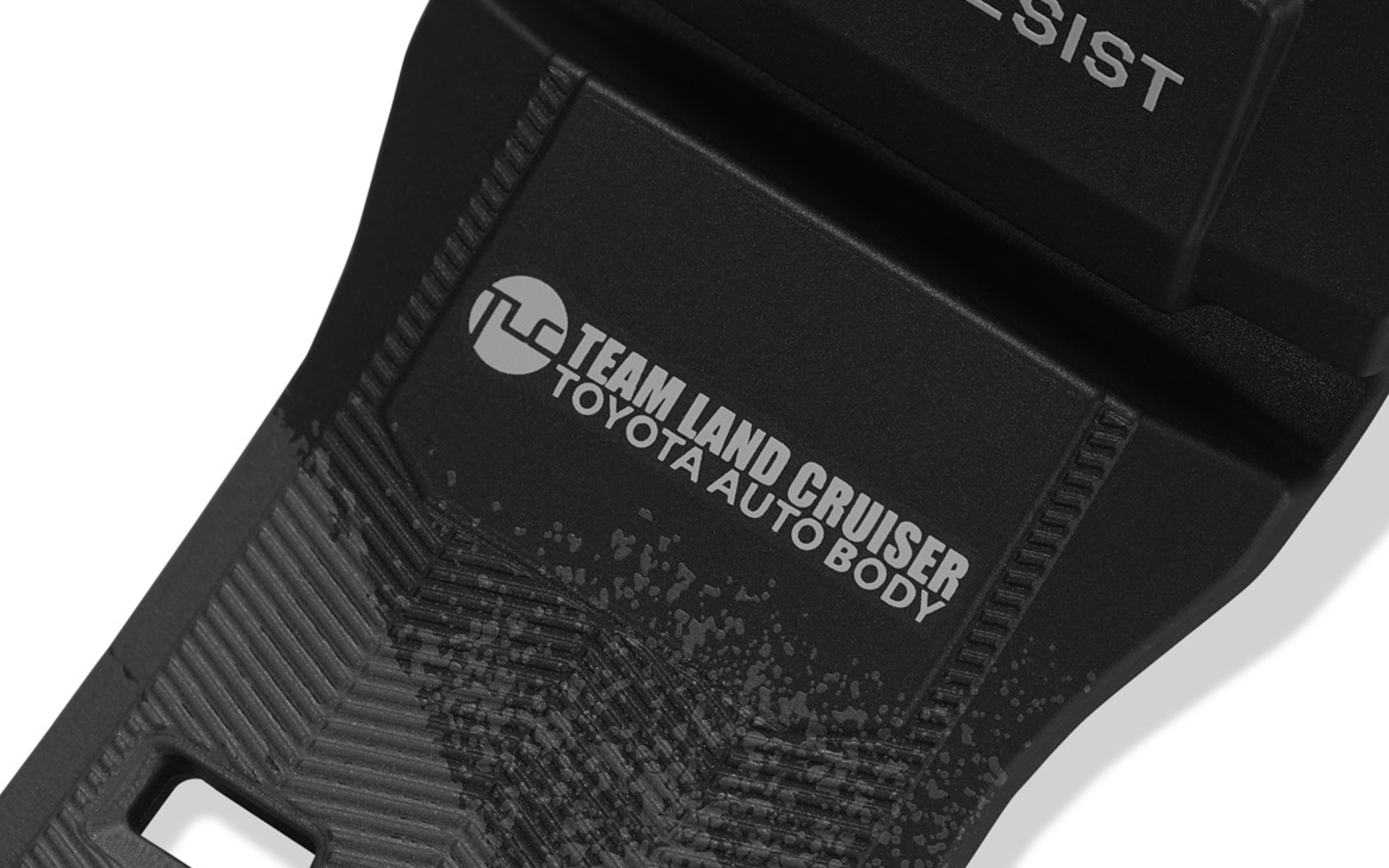 ウレタンバンドはブラックを基調に砂塵をイメージしたテクスチャーを全面にプリント