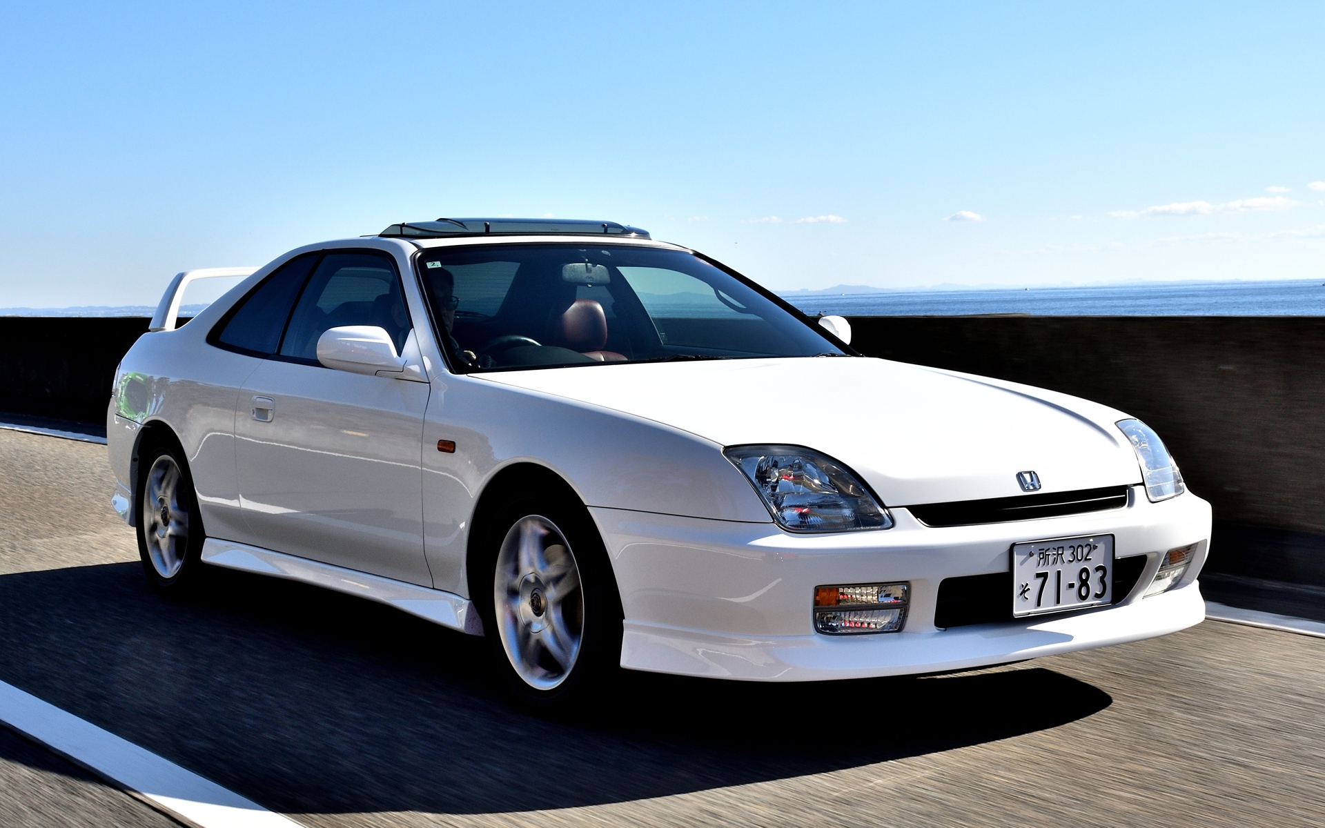 ホンダアクセスは1996年に登場した先代（5代目）プレリュードで、エアロパーツによって「リフトバランスを整える」という開発思想を初めて導入したという