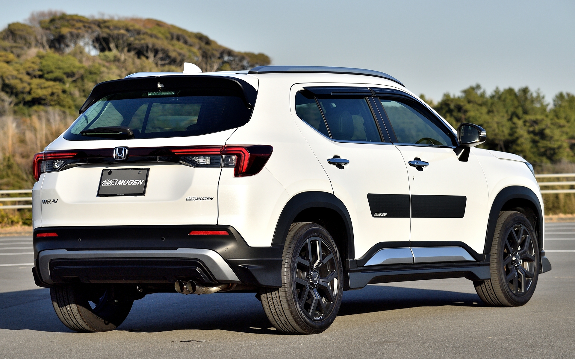 WR-V無限アイテム装着車