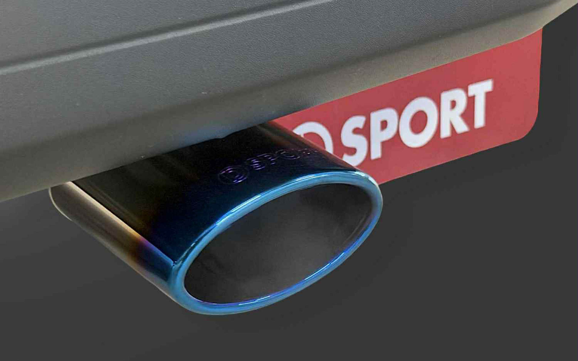 ダイハツ「ロッキー」装着画像