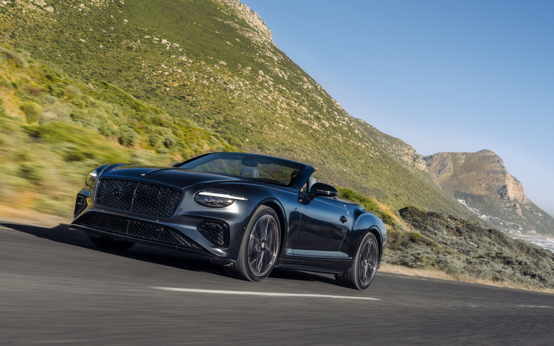 コンバーチブルモデルのコンチネンタル GTC S