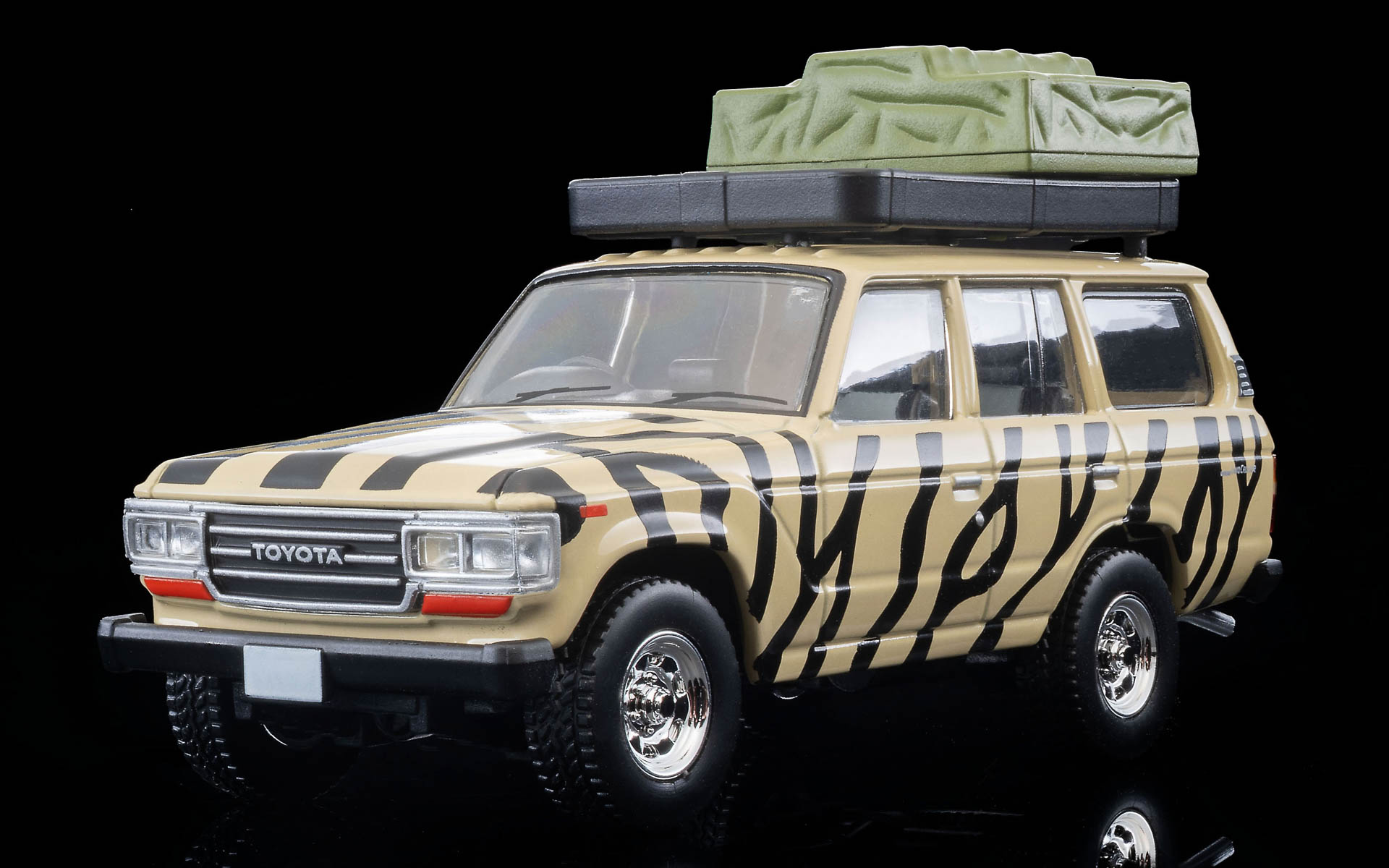 細部まで再現したミニカー「トミカリミテッド ヴィンテージ」