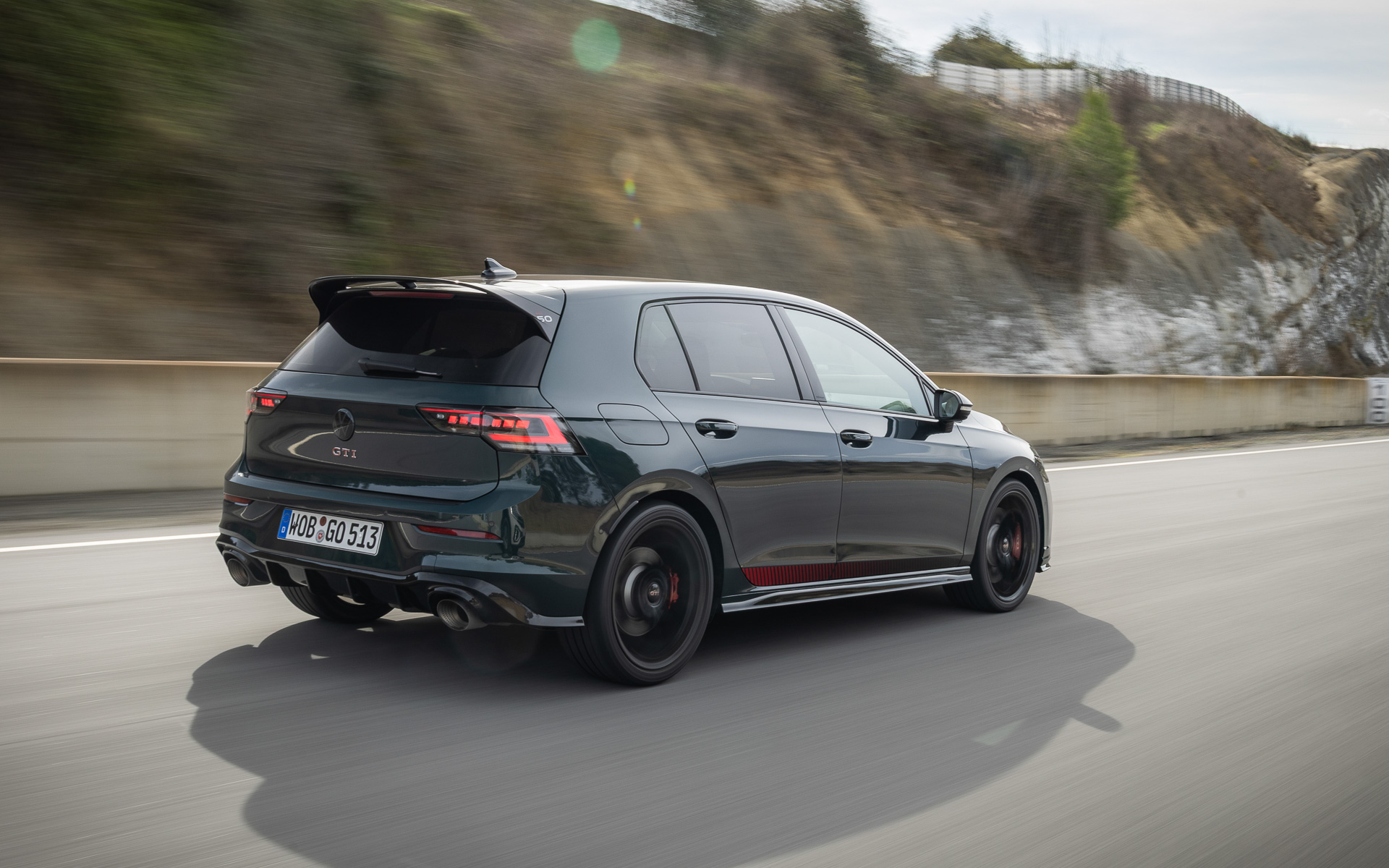 街中でもサーキットでも魅力的な走りを見せてくれた