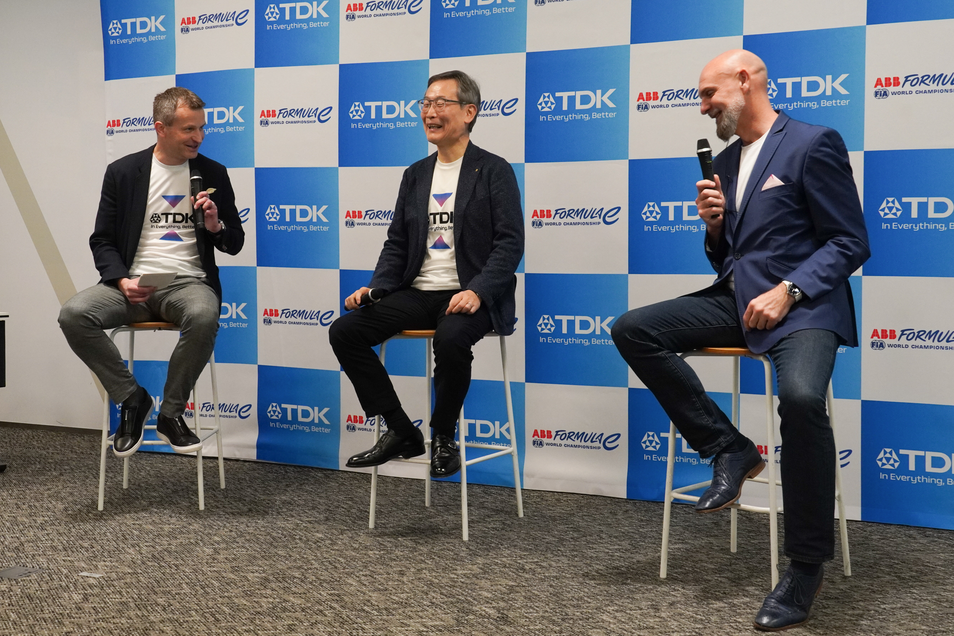 後半はTDK株式会社 戦略本部広報グループ ゼネラルマネージャーのNorbert Palanovics氏の司会のもと、フォーミュラEにかける想いが語られた