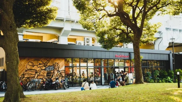 会場はDeus Ex Machina Asakusa