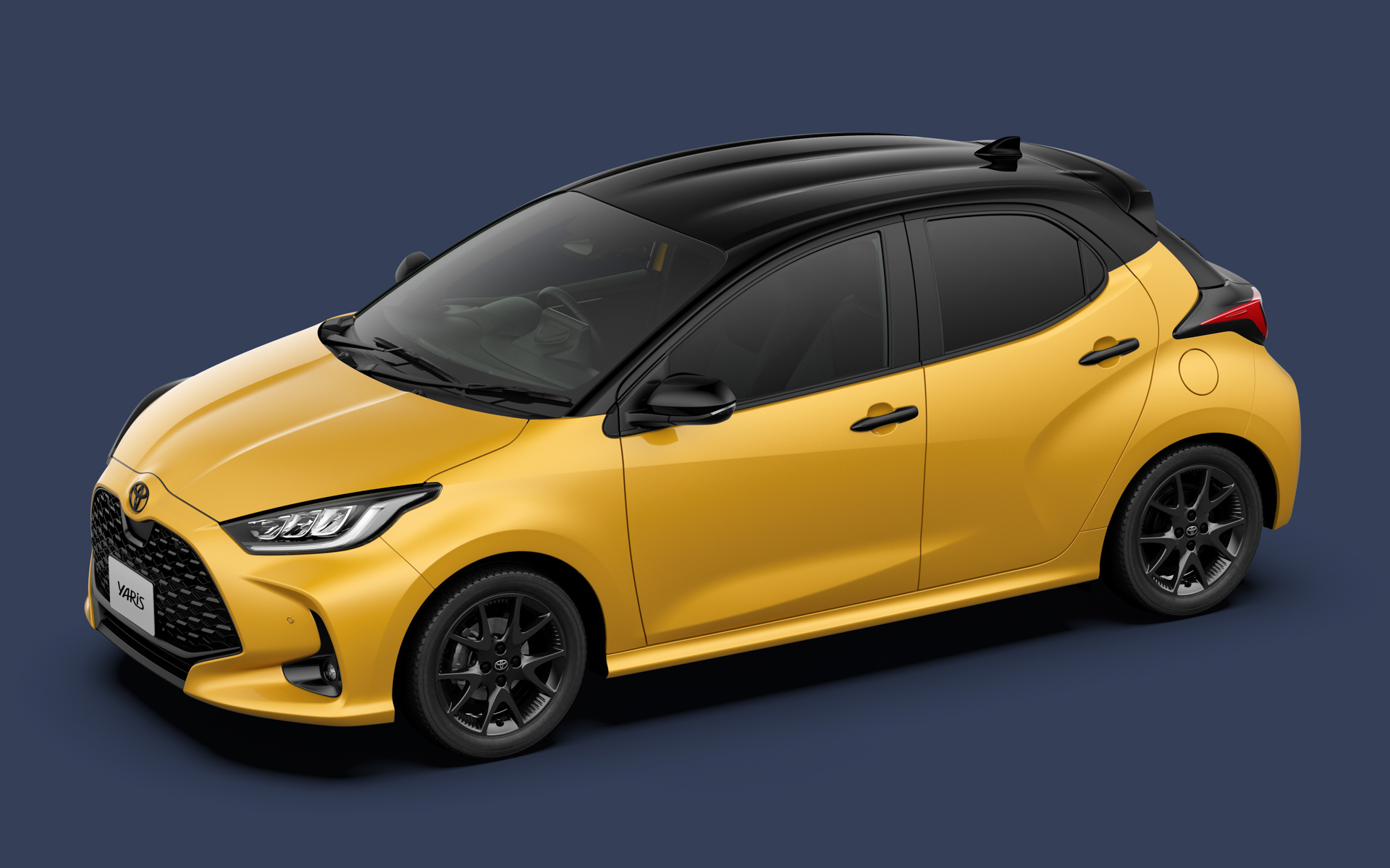 ヤリス特別仕様車 Z“URBANO”特別設定色（ボディカラー：ブラック×マスタード）
