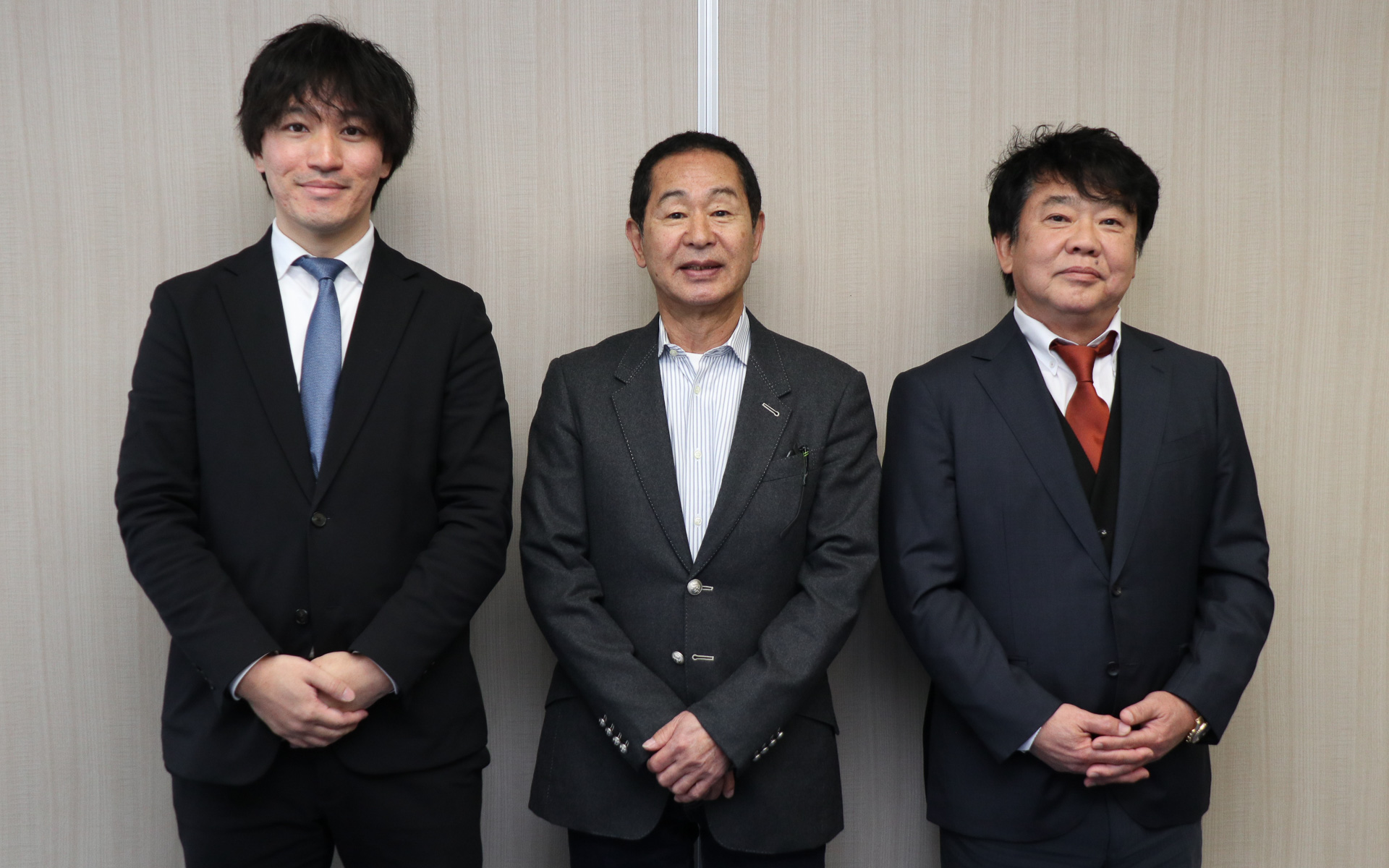 発表会では株式会社ジェイズ・コーポレーションの取締役であり、セントラルサーキットの管理本部長も務めることになった中尾憲太氏（左）も参加して実施された