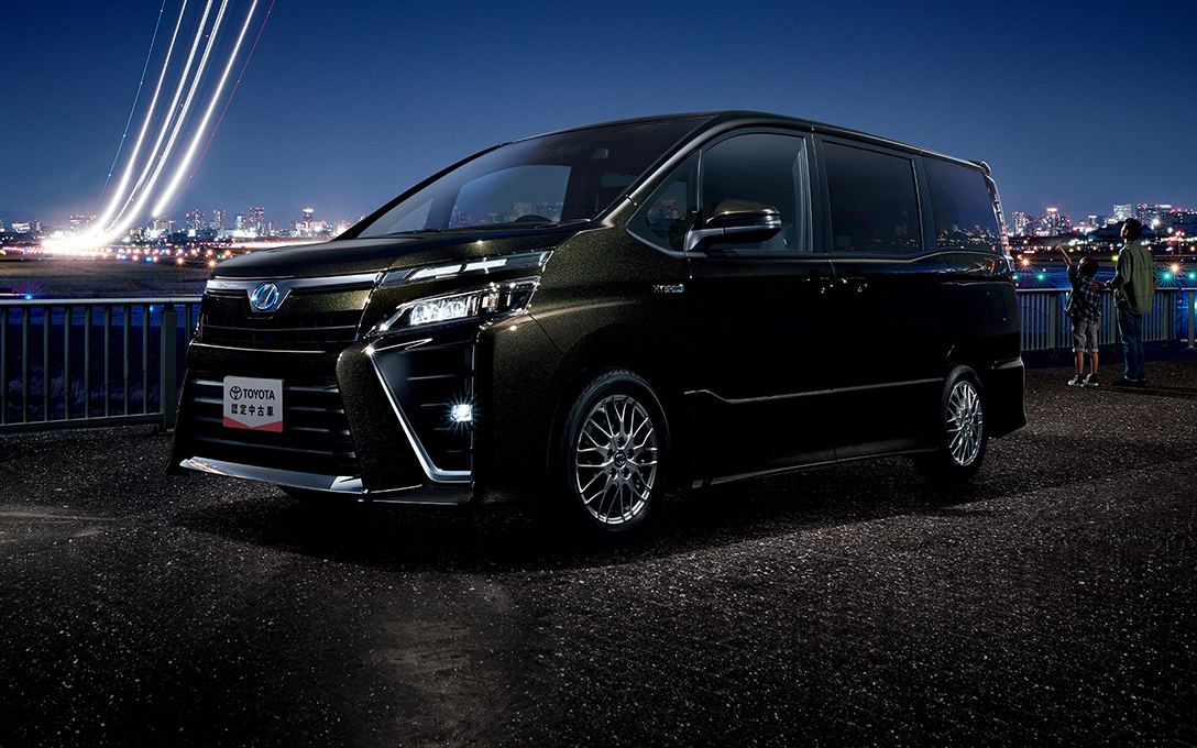 お気に入りの1台を探すためにトヨタの中古車をチェック。さまざまな条件から「自分のクルマ」が見つかるはず