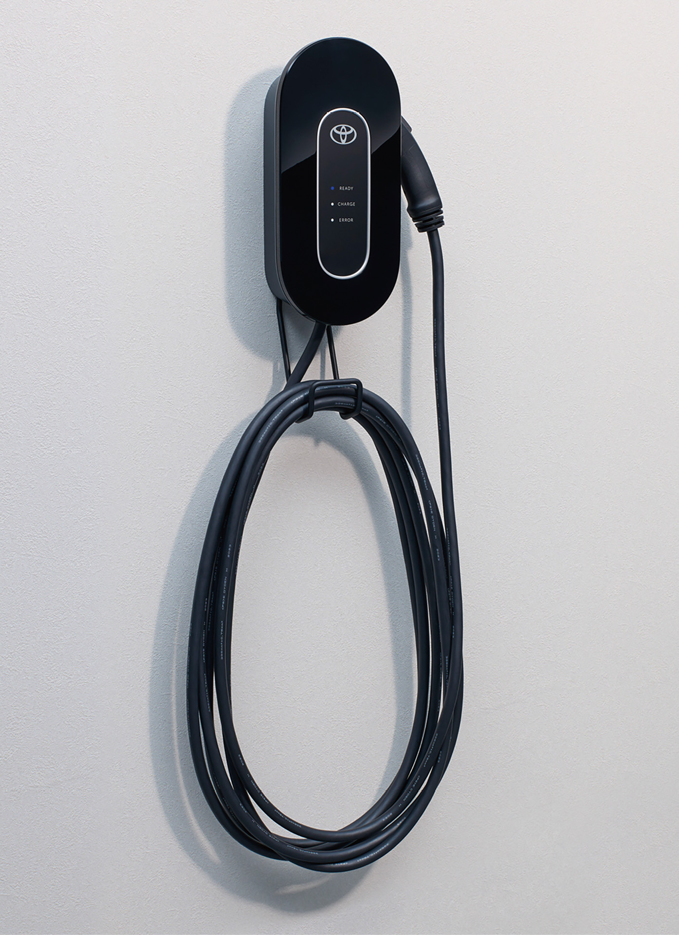 販売店装着オプション：トヨタ6kW充電器（ブラック）