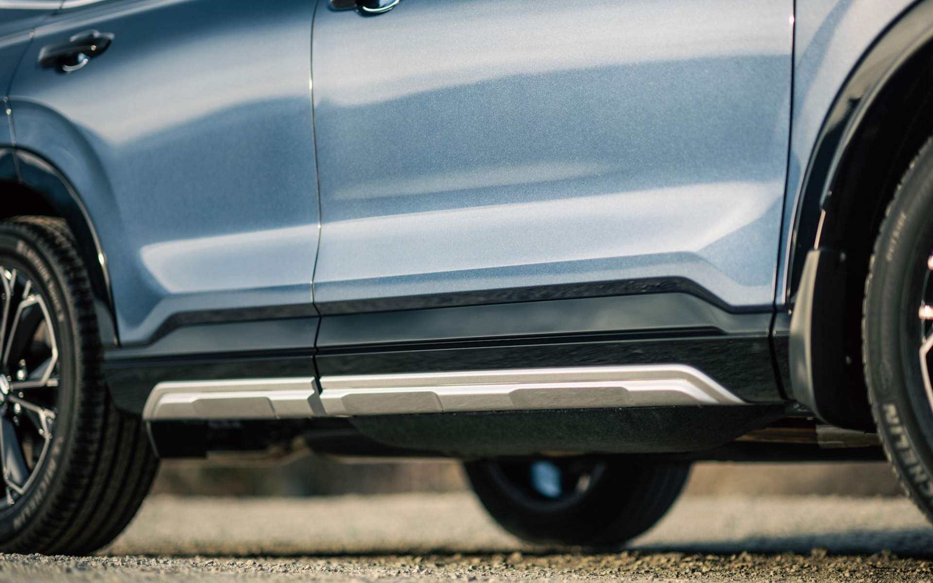 「サイドロアーガーニッシュ」