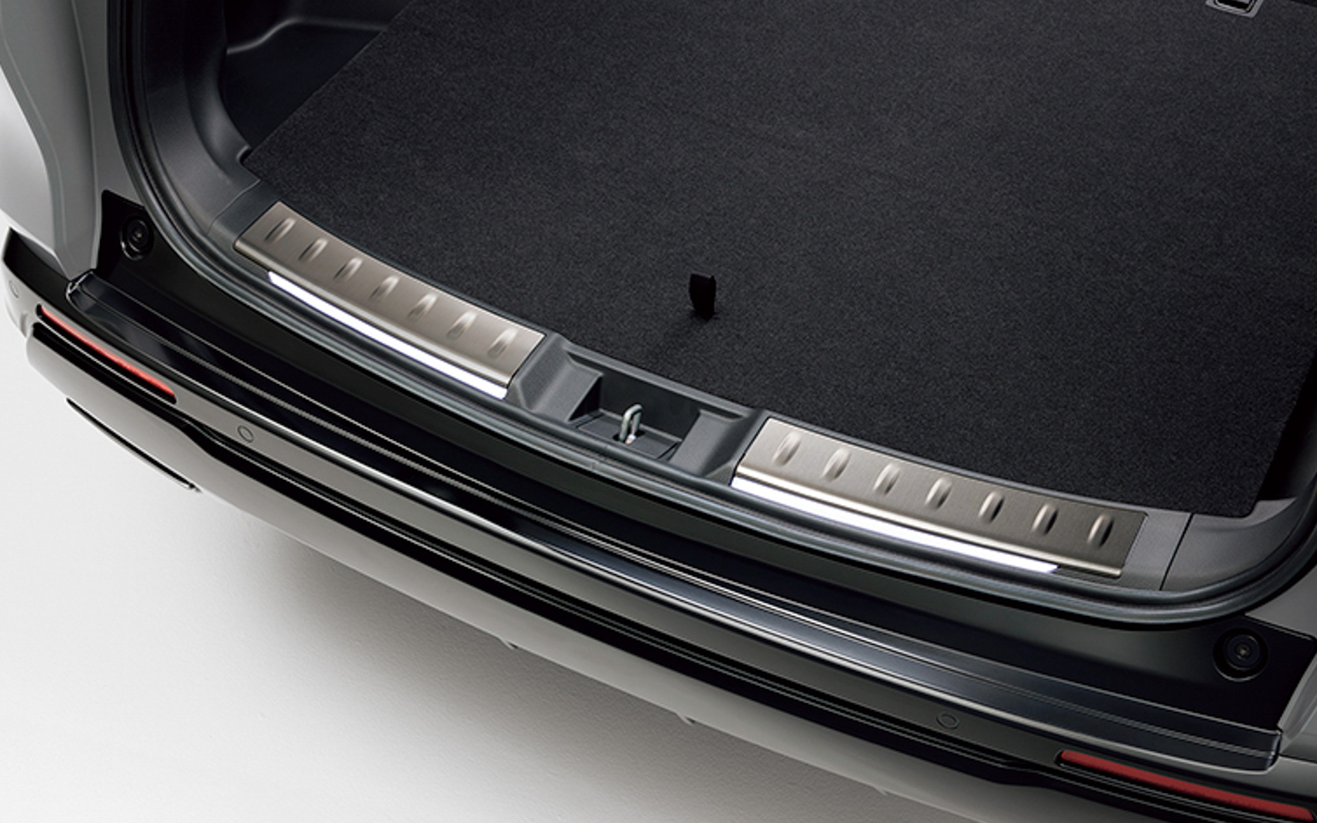 「リアパネルライニングカバーイルミネーション」