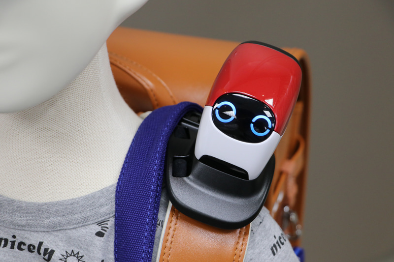 和光市では過去にもホンダが開発していた、後方に向けてミリ波レーダーを発し、子供の背後から迫ってくるクルマやバイクなどの物体を検知すると振動で知らせる装置「Ropot（ロポット）」を使った実証実験に協力している