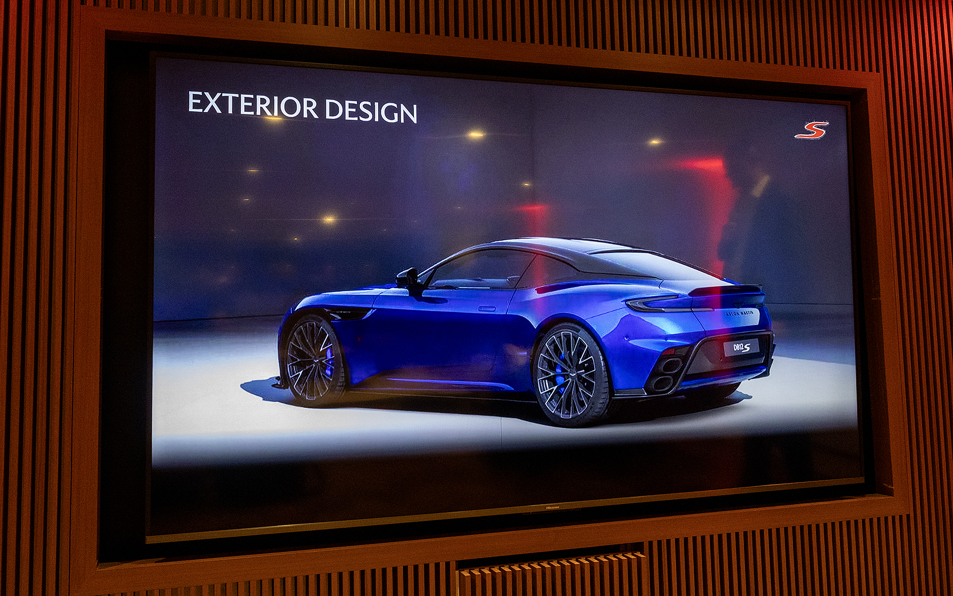 DB12Sのエクステリアについて