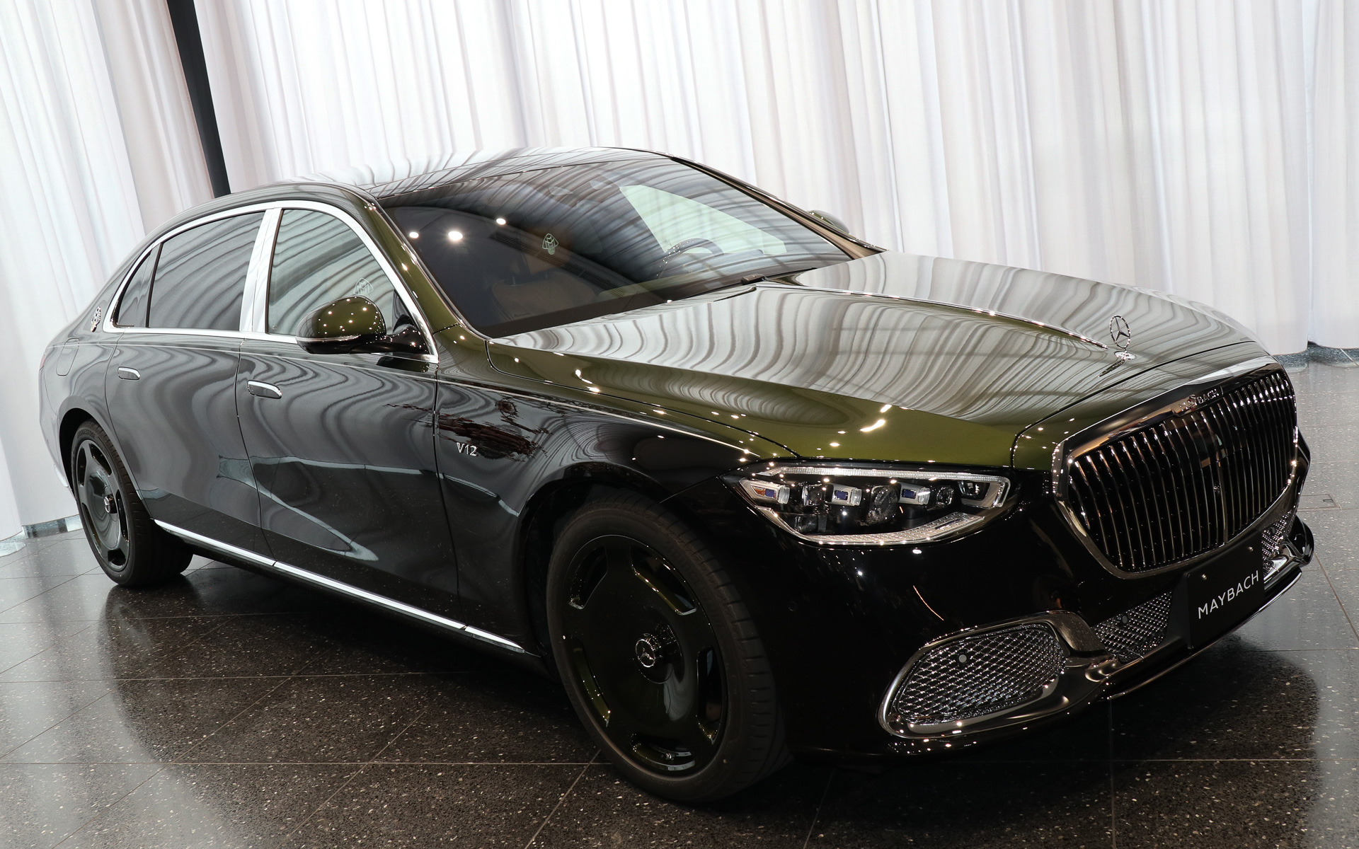 ボディサイズは5470×1930×1510mm（全長×全幅×全高）、ホイールベースは3395mm