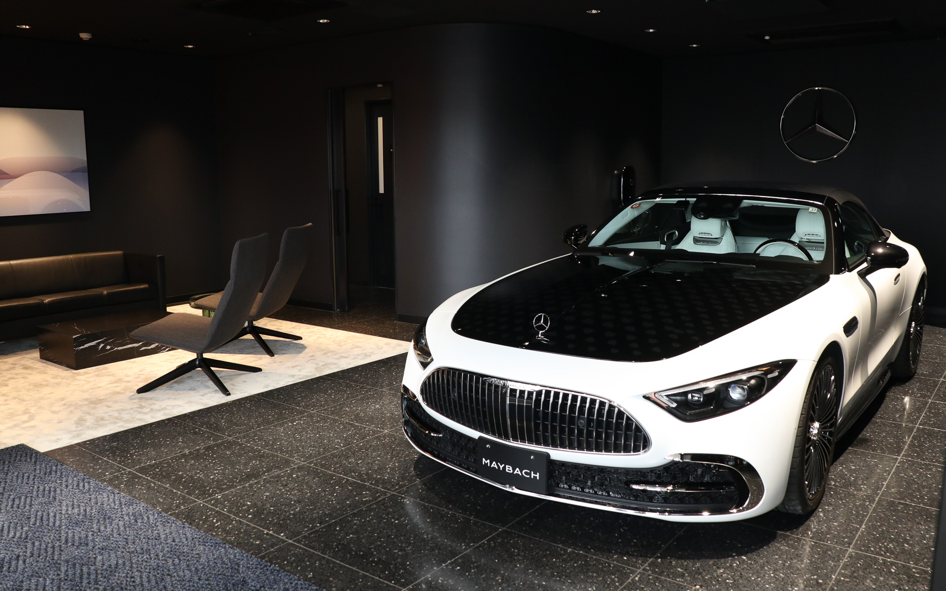 新車の納車式などを行なうハンドオーバールーム