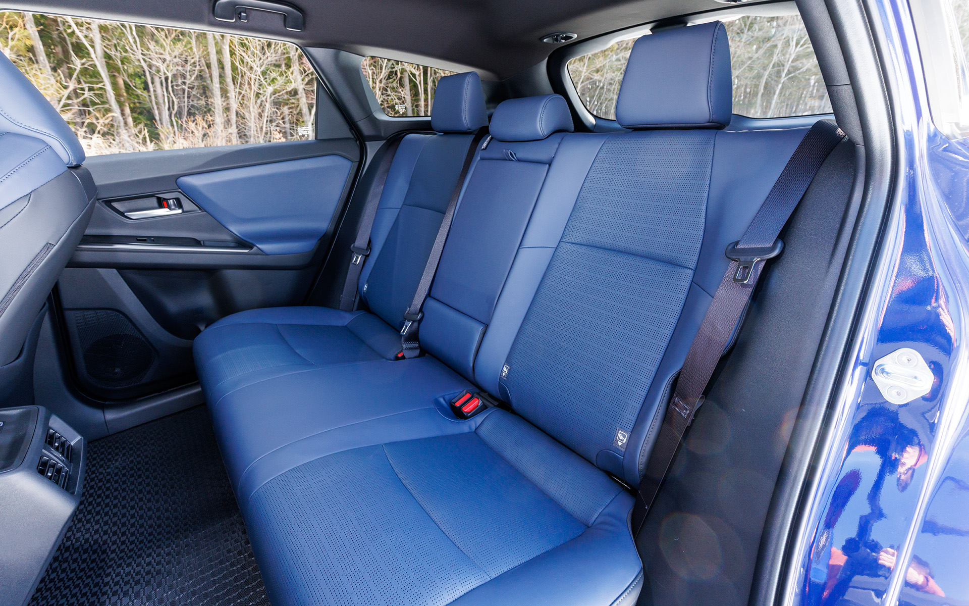 明るいブルー基調のシート