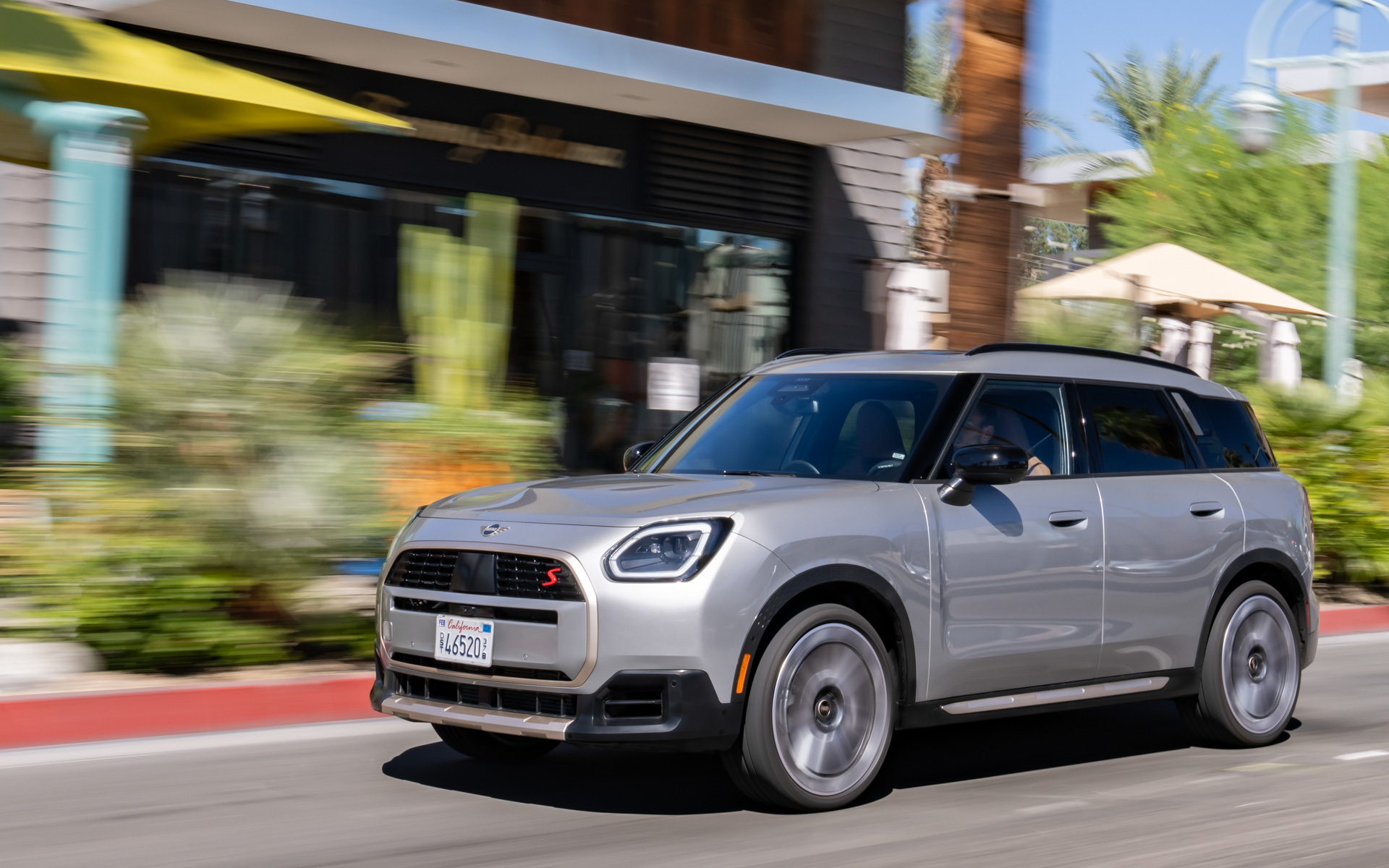 MINI「カントリーマン」