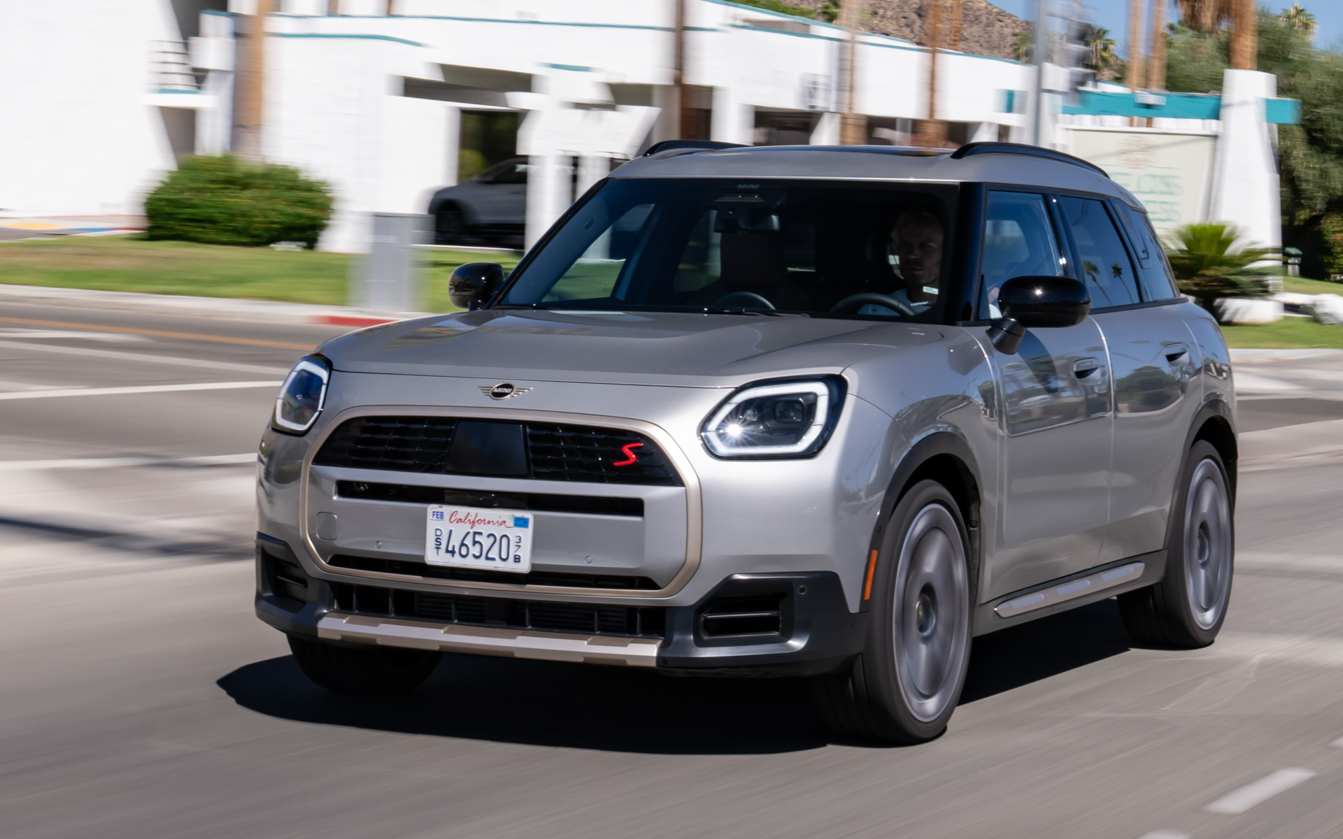 MINI「カントリーマン」