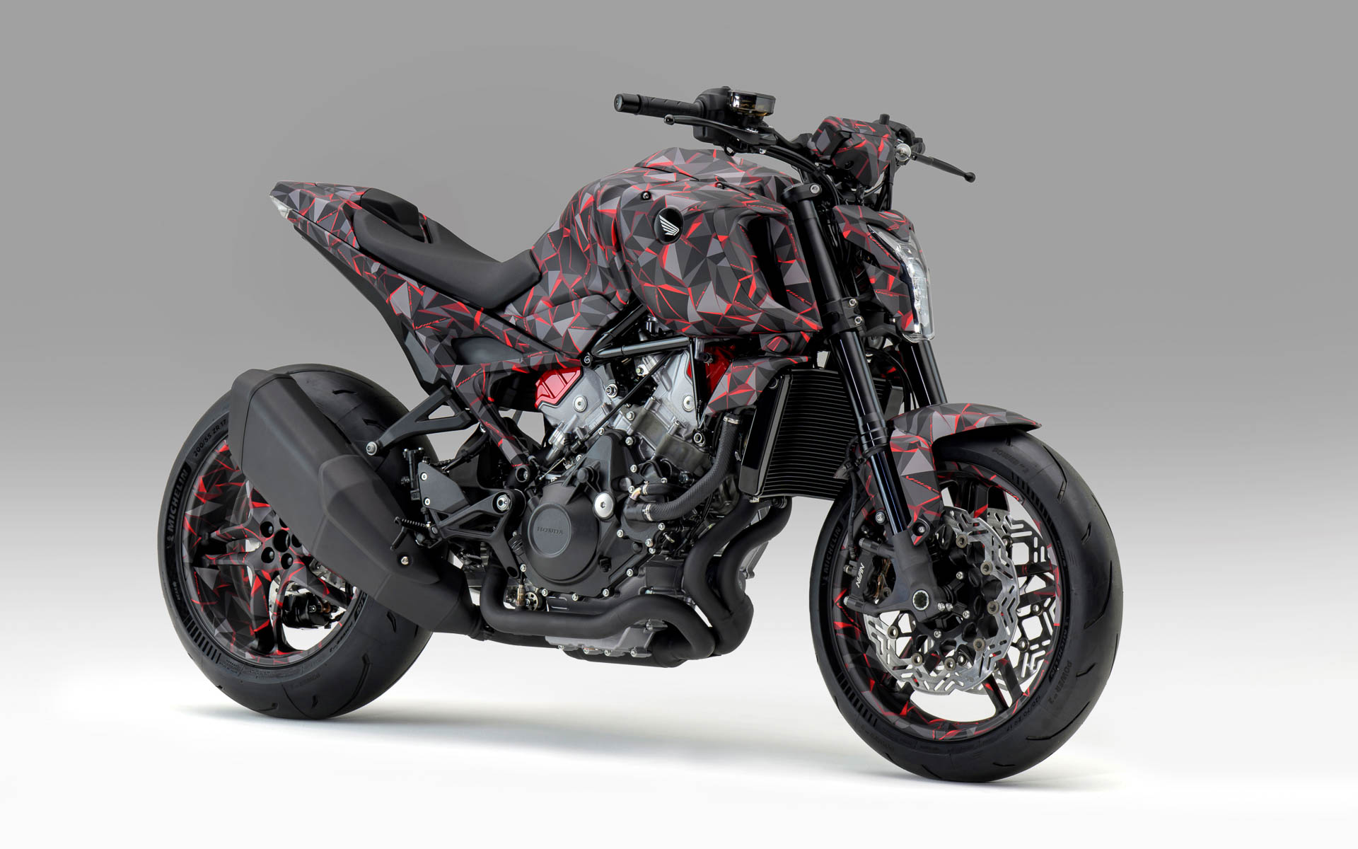 V3R 900 E-Compressor Prototype