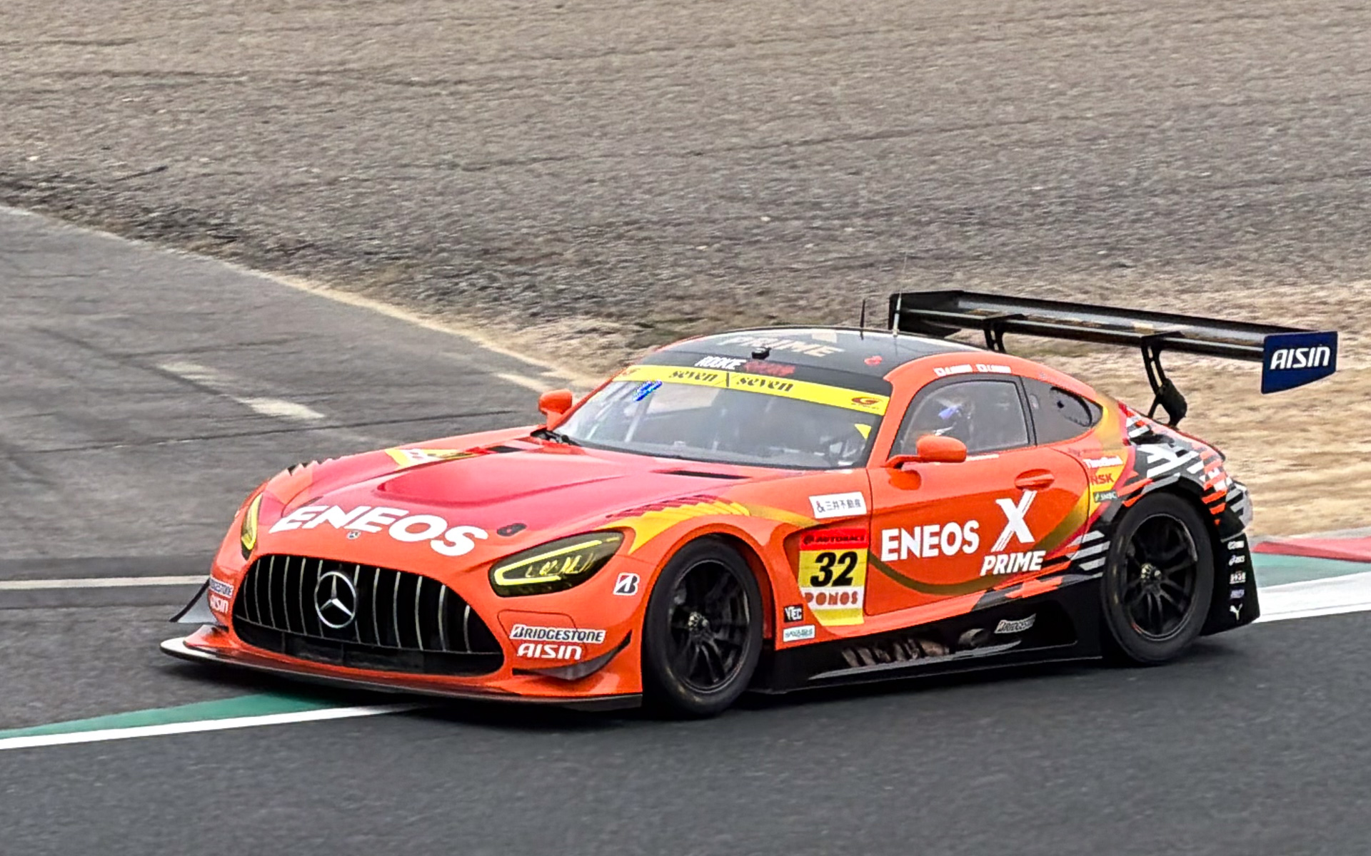 午前中のセッションでは2番手タイムを記録していた32号車