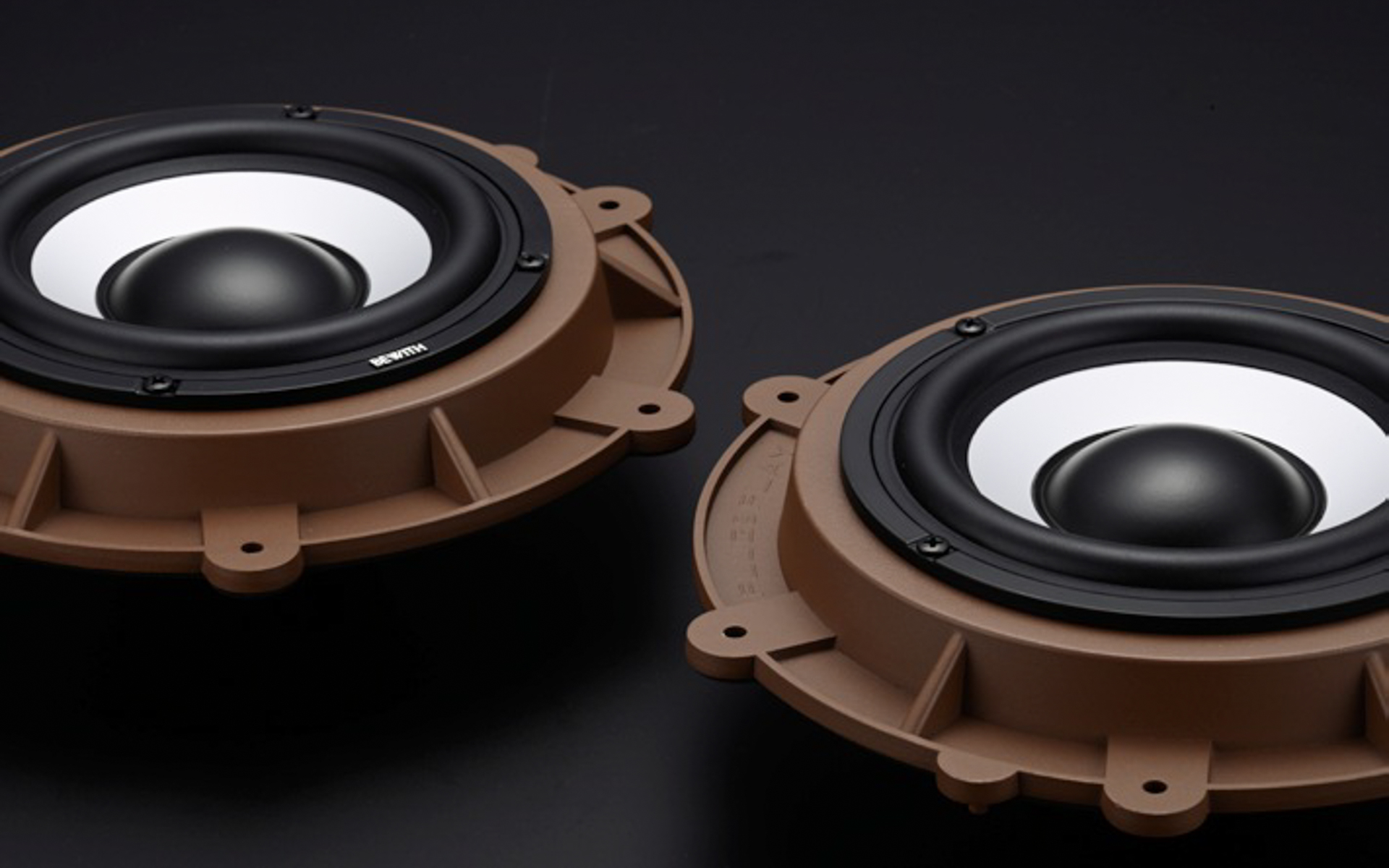 「L-165RS」を組み込んだウーファー部