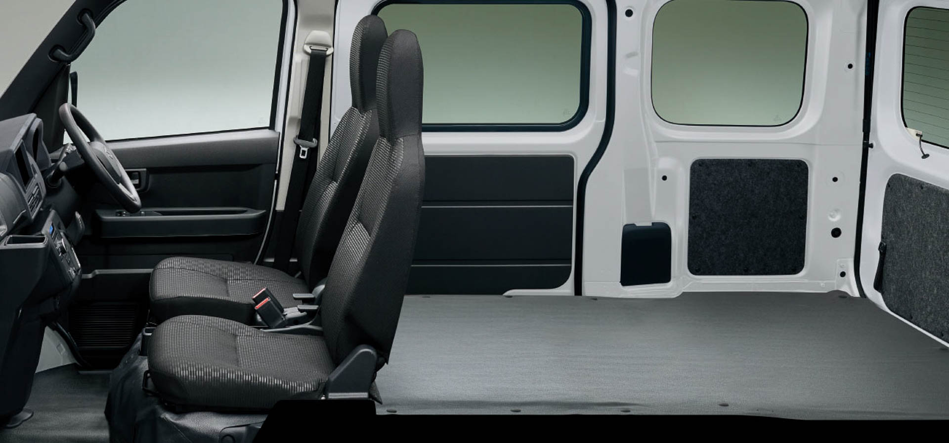 2シーターのシート