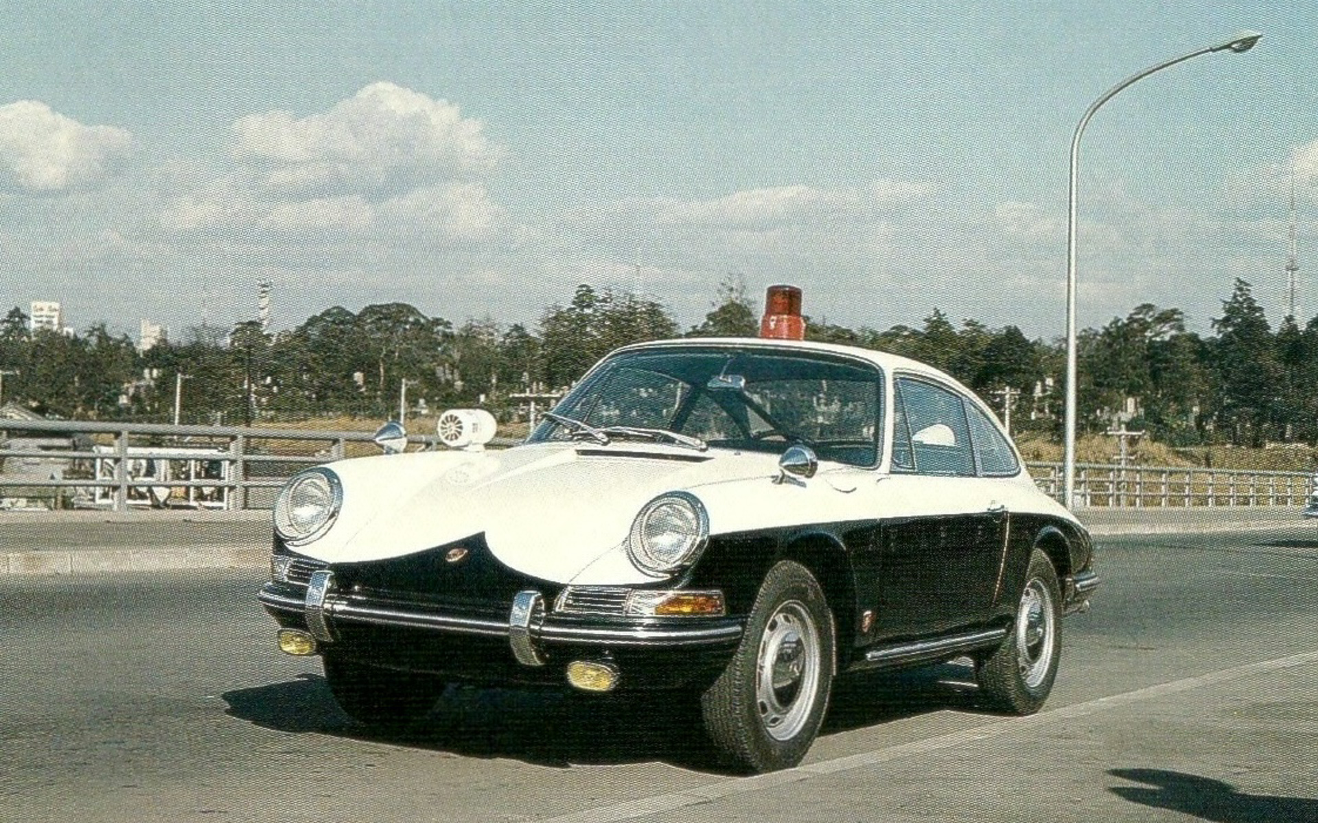 神奈川県警のポルシェ「912パトカー」