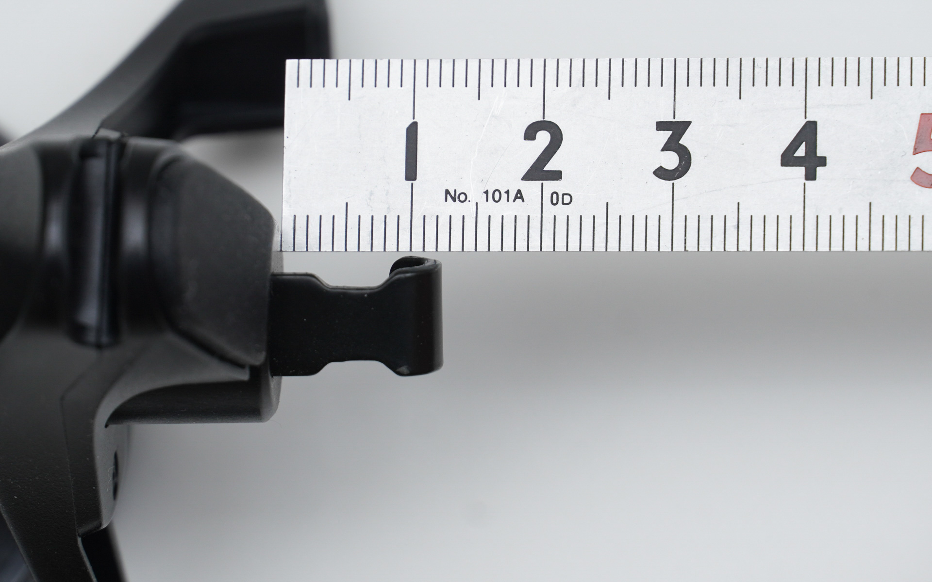 金具を短くすると11mm