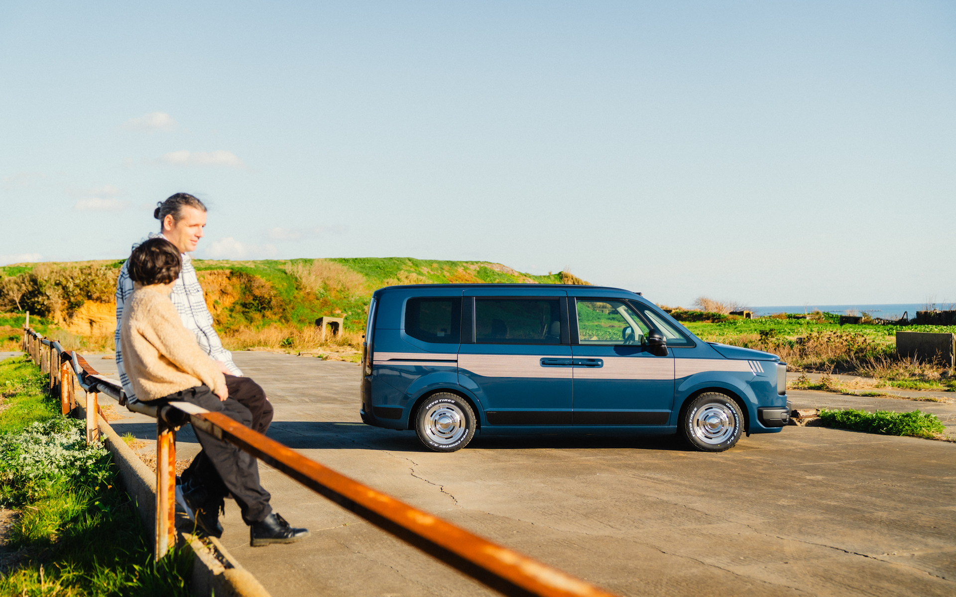 ステップワゴン用ボディキット「レゾネーター」装着イメージ