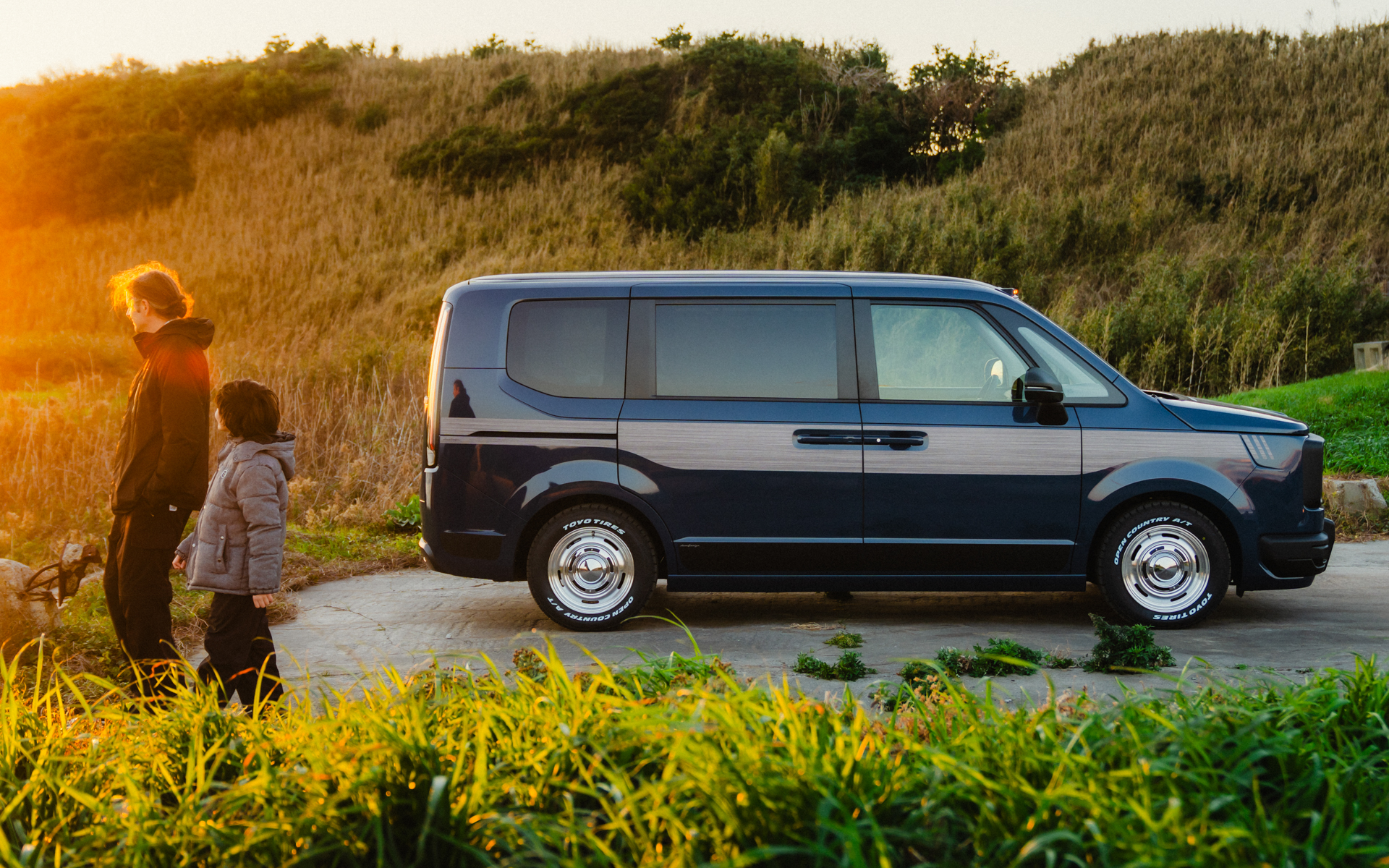 ステップワゴン用ボディキット「レゾネーター」装着イメージ