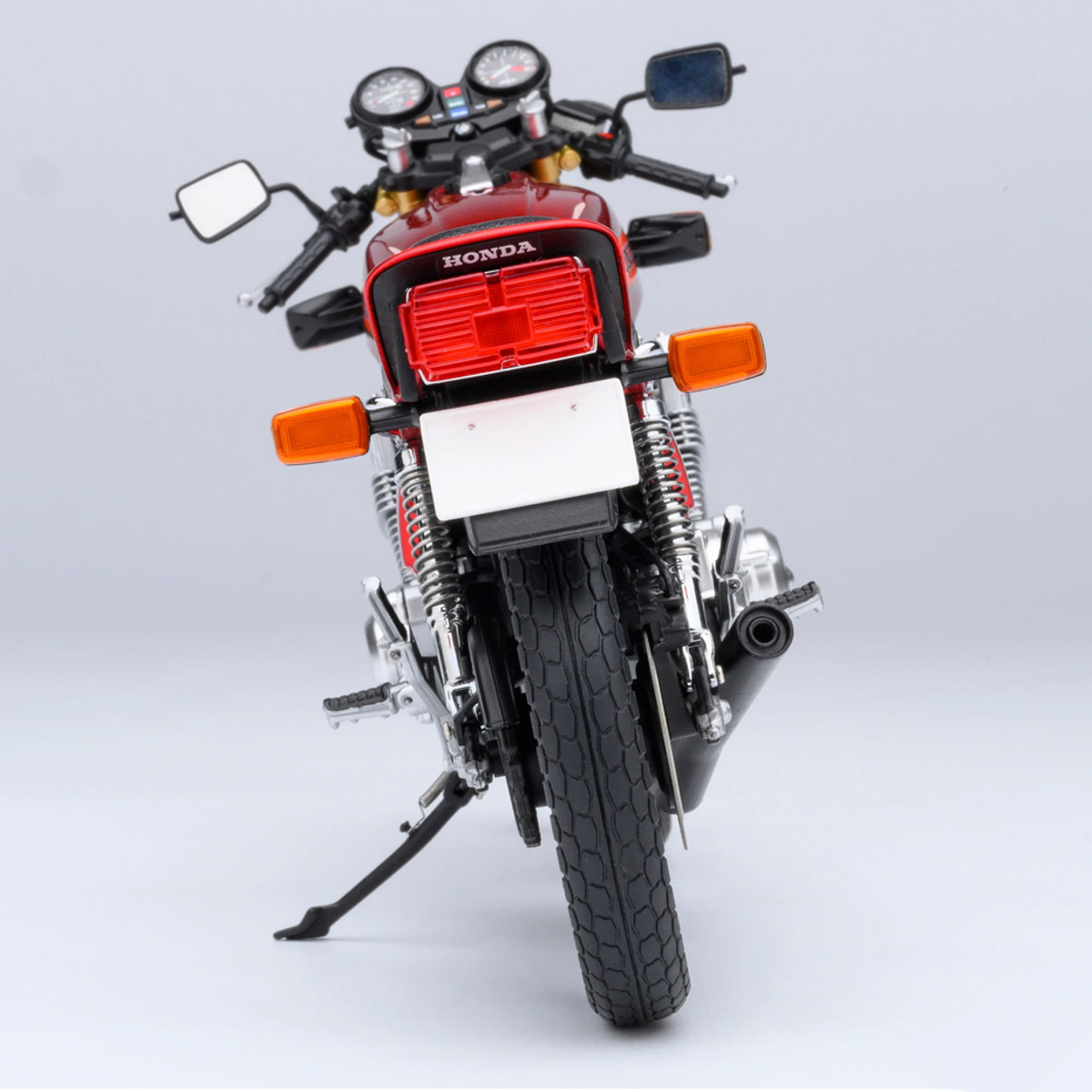 1/12スケール漫画に出てくる「ホンダCB750F」を忠実に再現した