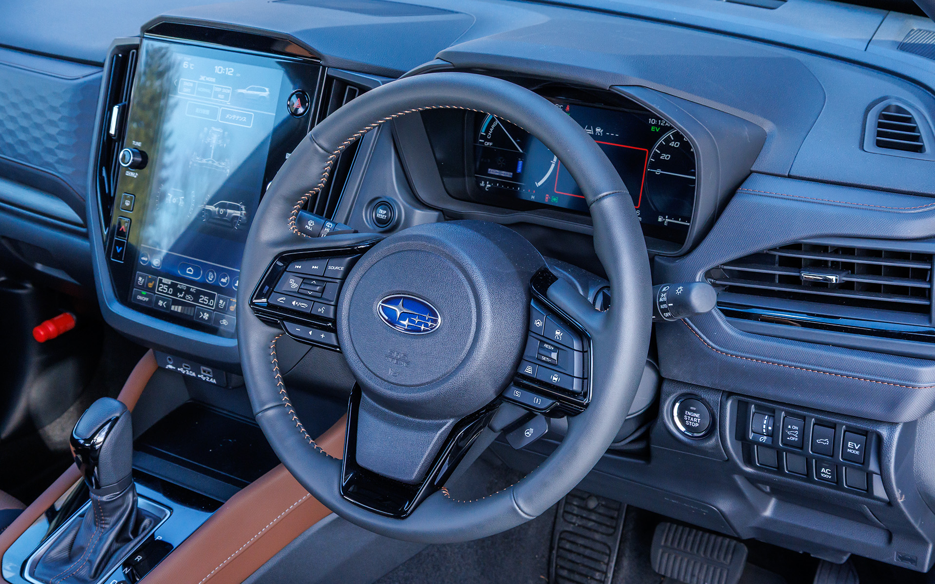 Premium S:HEV EXのインテリア。インパネ中央の11.6インチセンターインフォメーションディスプレイ＆インフォテインメントシステムでナビやオーディオが使えるほか、X-MODEの選択や車両設定などが可能