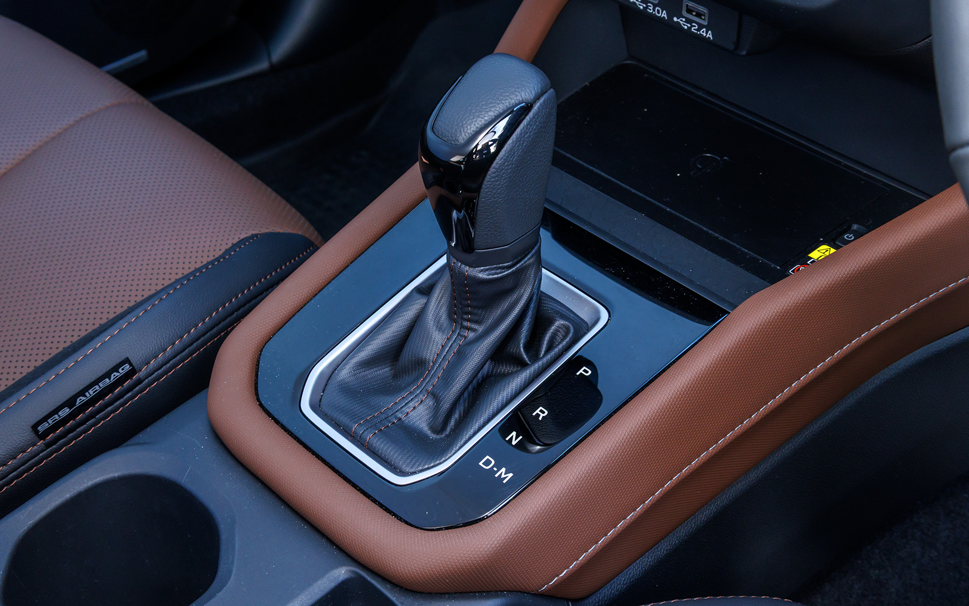 Premium S:HEV EXのインテリア。インパネ中央の11.6インチセンターインフォメーションディスプレイ＆インフォテインメントシステムでナビやオーディオが使えるほか、X-MODEの選択や車両設定などが可能