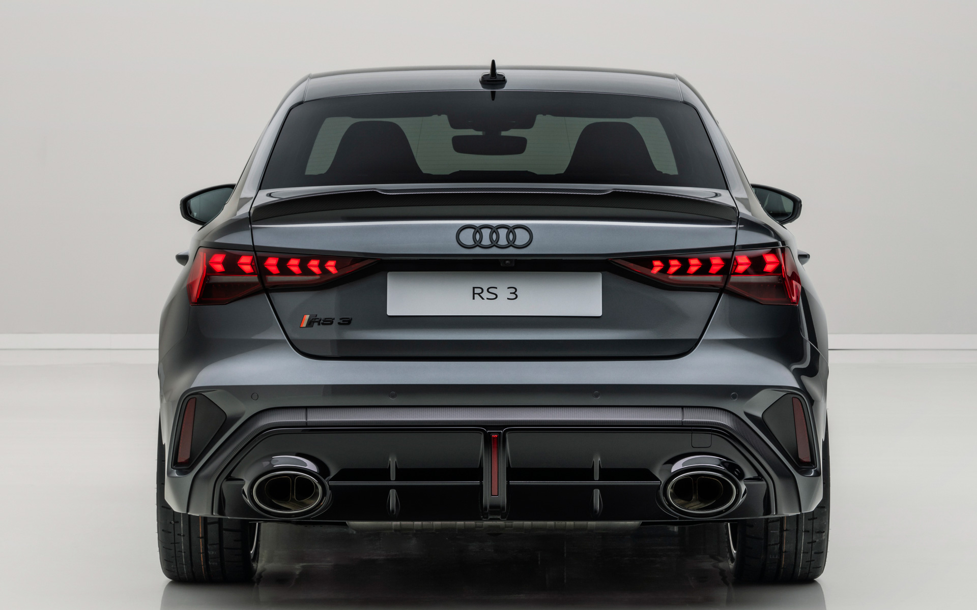 RS 3 コンペティション リミテッド セダン