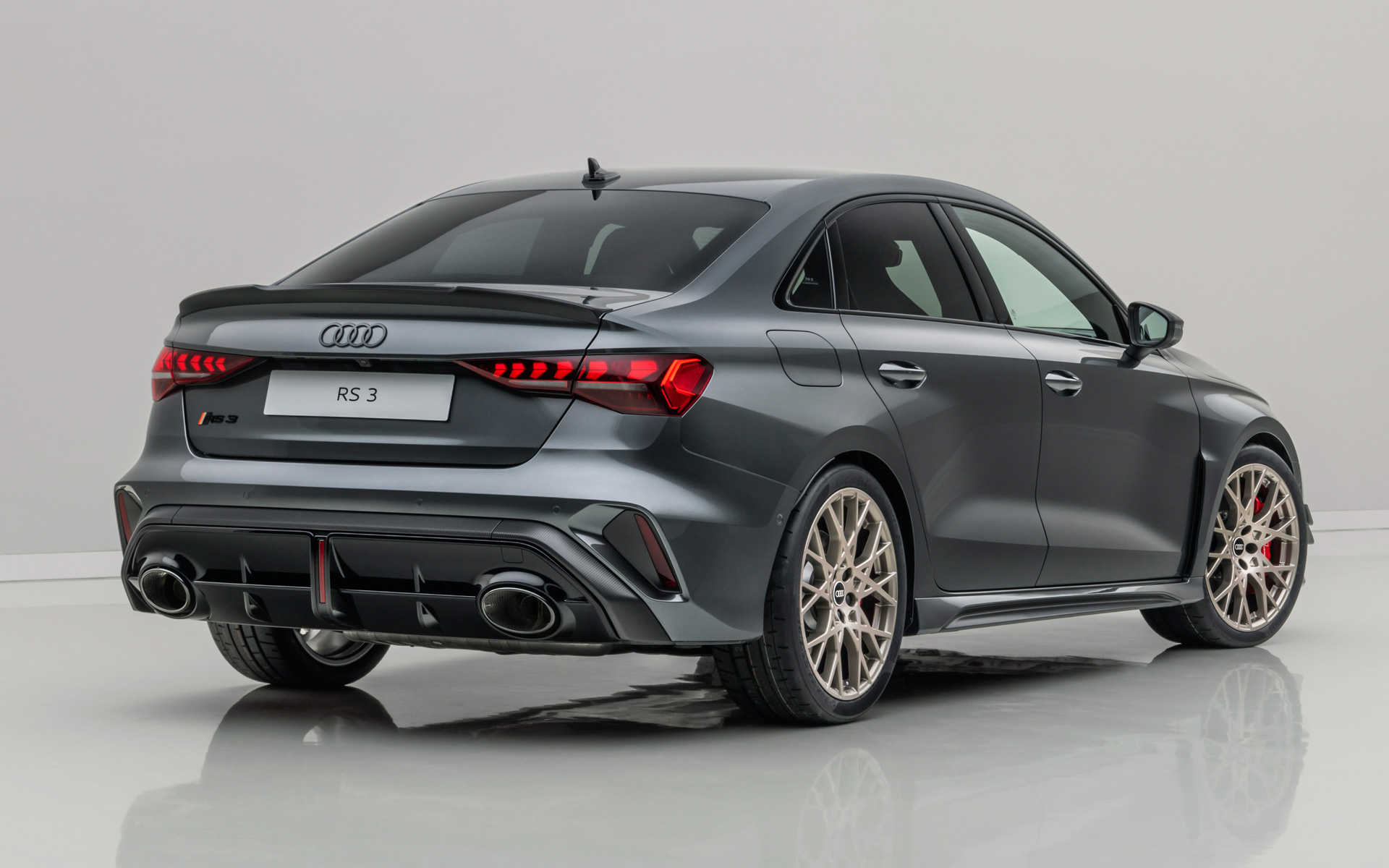 RS 3 コンペティション リミテッド セダン