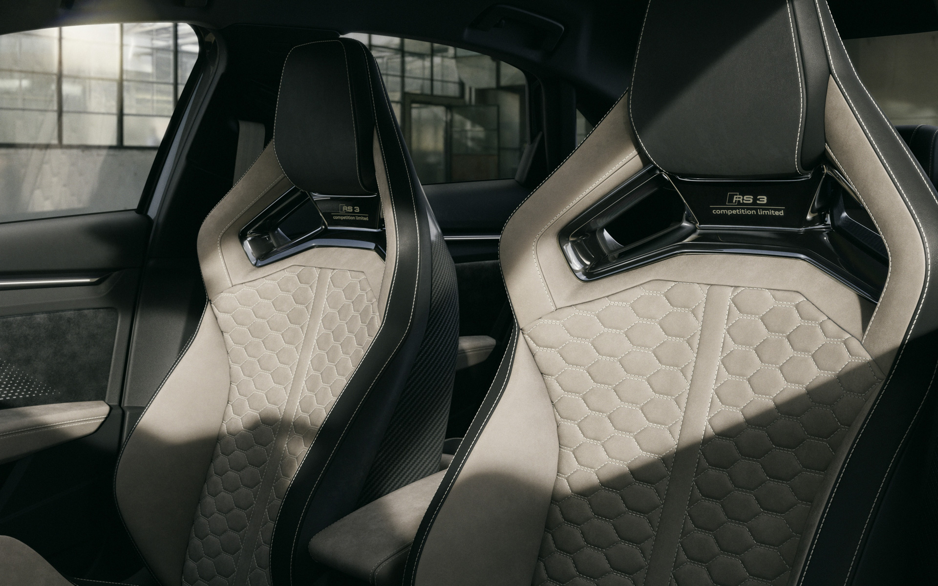 RS 3 コンペティション リミテッドの内装