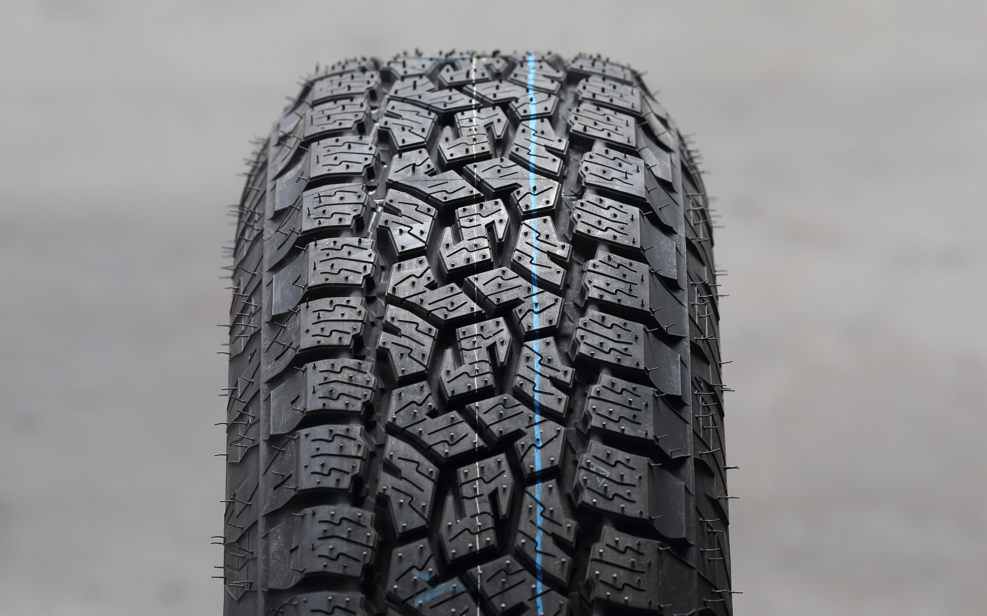 オープンカントリー A/T IIIのトレッドパターン