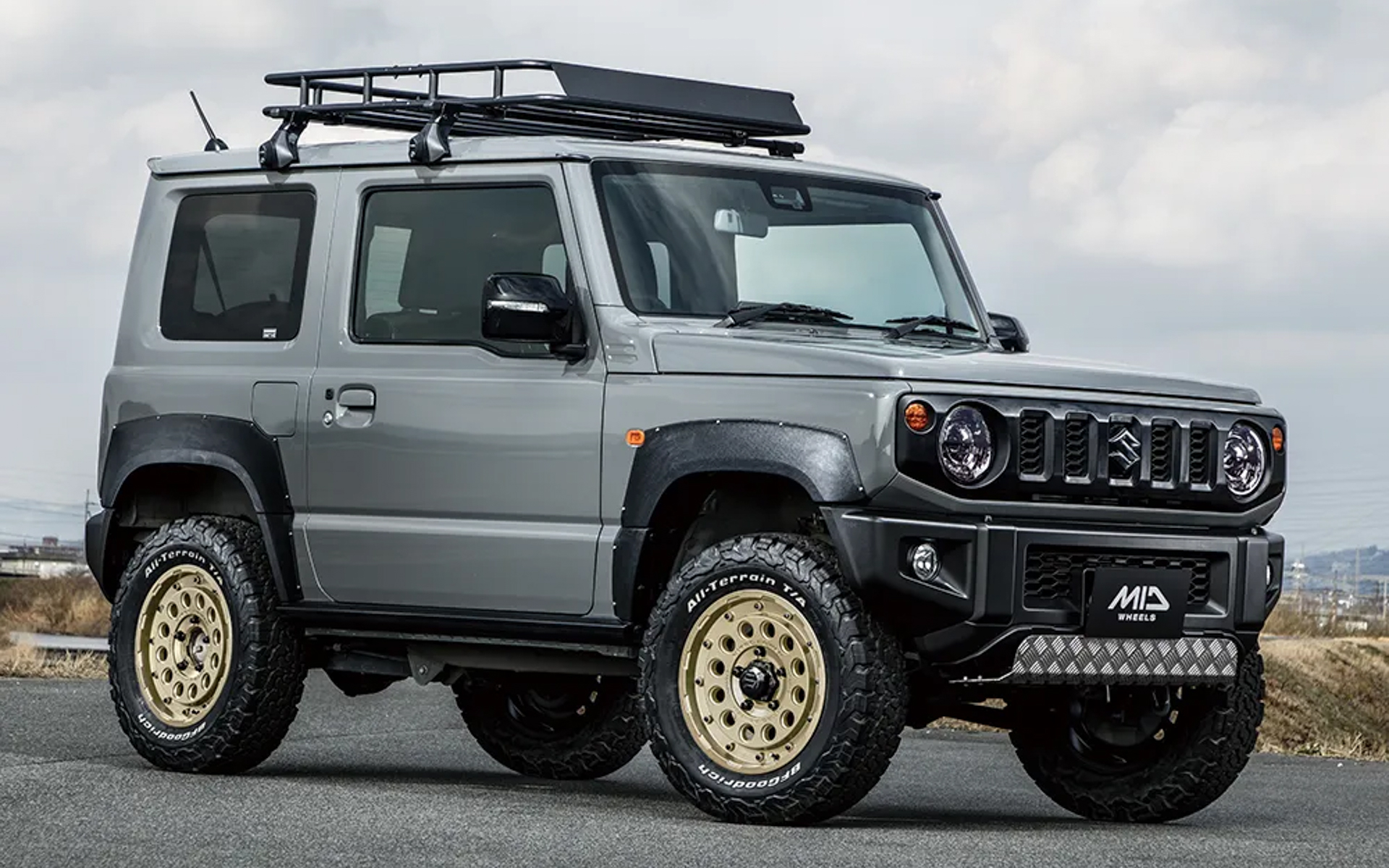 H12 SHOTGUN TACTICAL EDITION×スズキ「ジムニー」装着イメージ