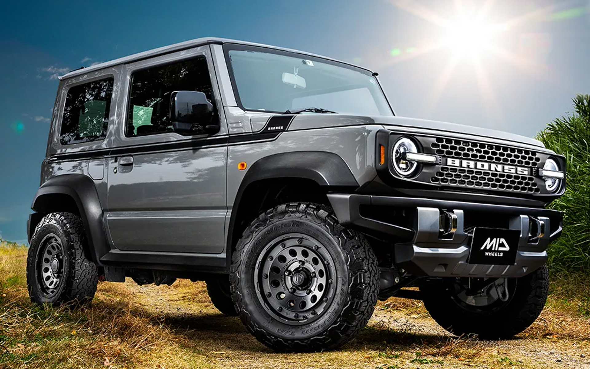 H12 SHOTGUN（従来色バレルブラック）×スズキ「ジムニーシエラ」装着イメージ