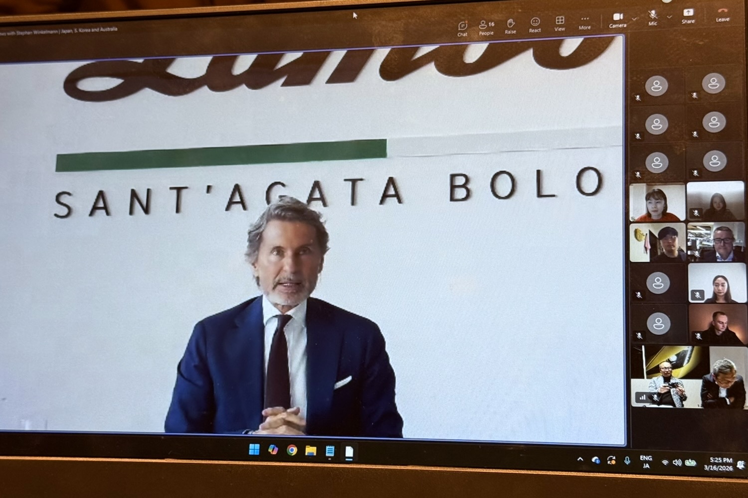 アウトモビリ・ランボルギーニのステファン・ヴィンケルマンCEOがオンラインで報道陣の取材に応じた