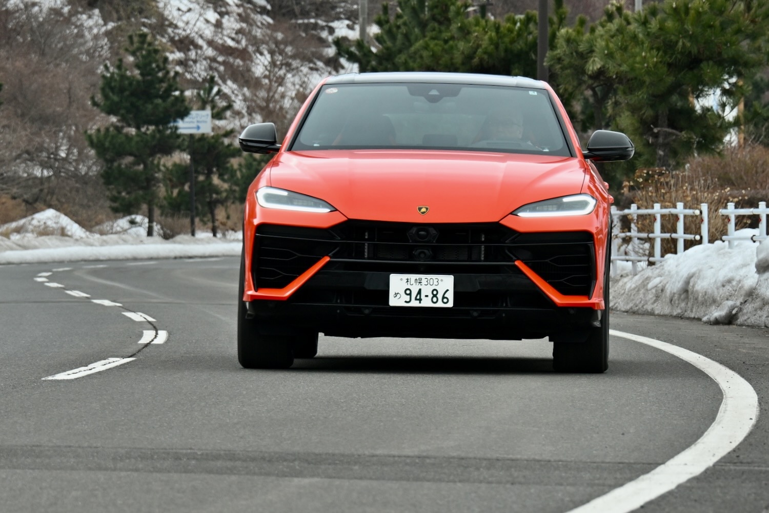 ウルスSEと搭載するV8エンジン