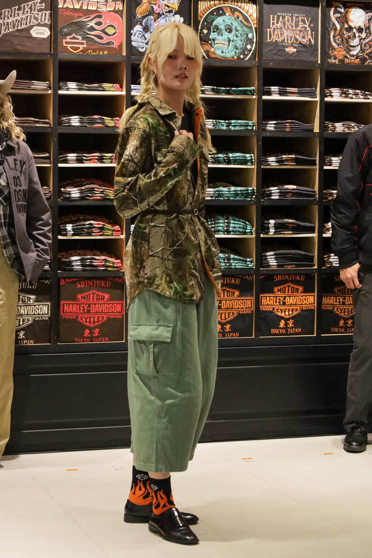 5名のモデルがコーディネート例を披露