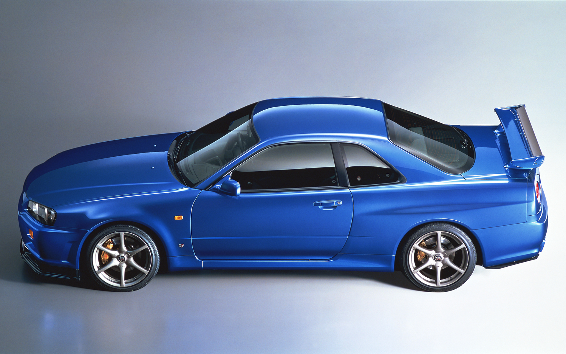 日産スカイラインGT-R（BNR34）用 MUDGUARD-CTR