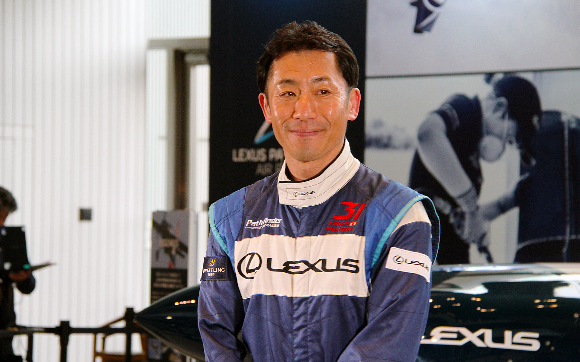 室屋選手とレクサスが手を組んだ当初は、エンジニア同士の意見が食い違うこともあり、解散寸前までいったこともあったと振り返った