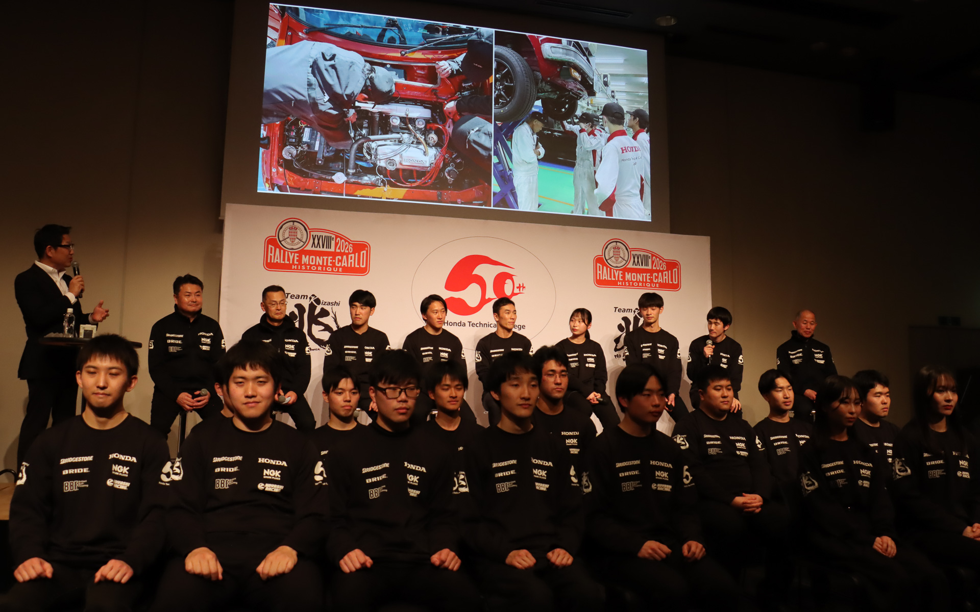 シビック RSのレストア作業で苦労したポイントなども紹介された