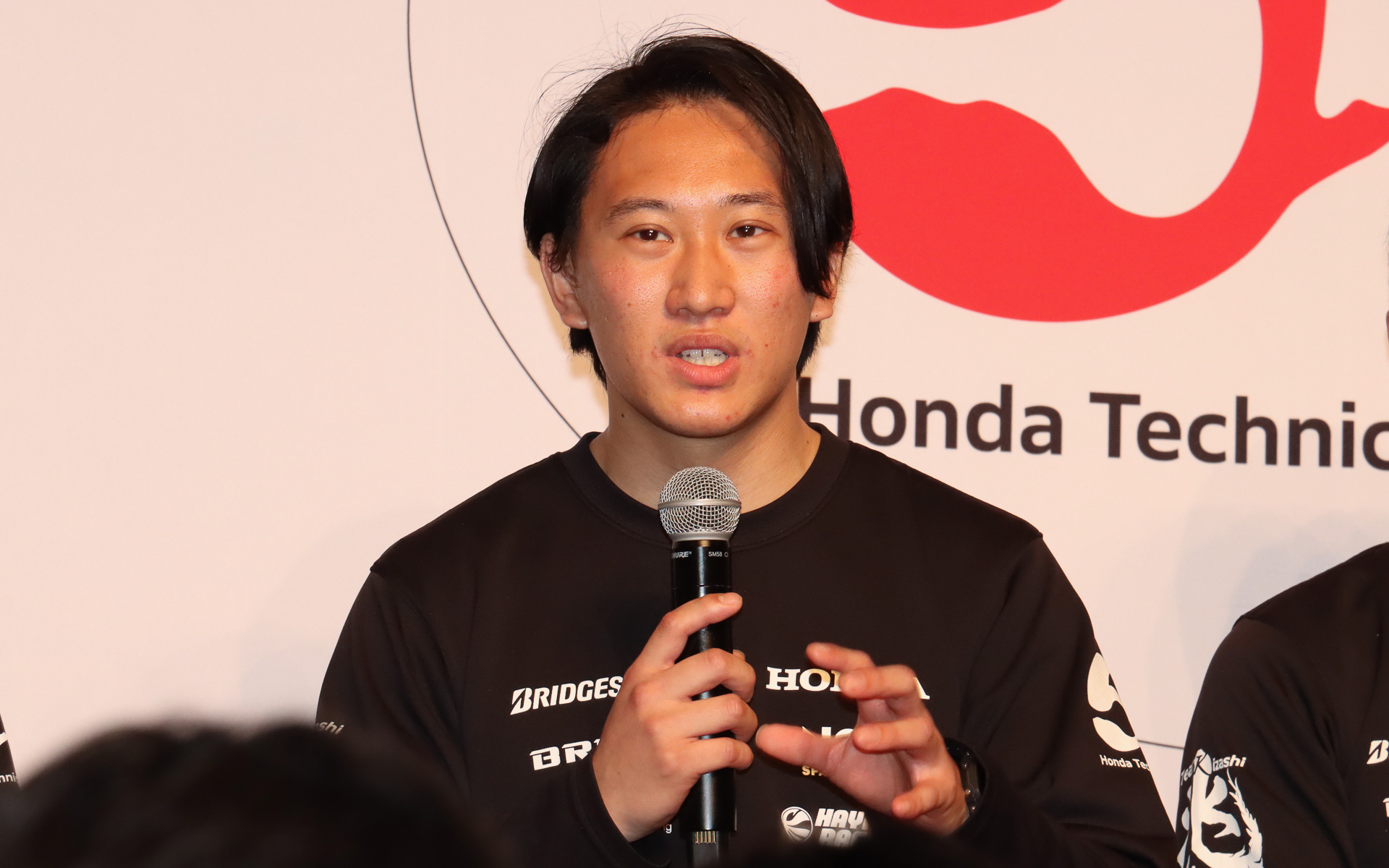 サンセット号のコ・ドライバーを担当した川島颯太さん