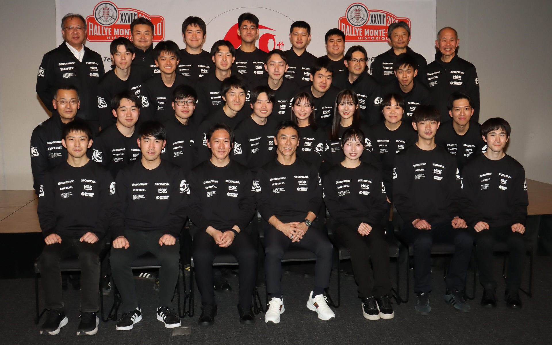 報告会の最後に実施されたフォトセッション