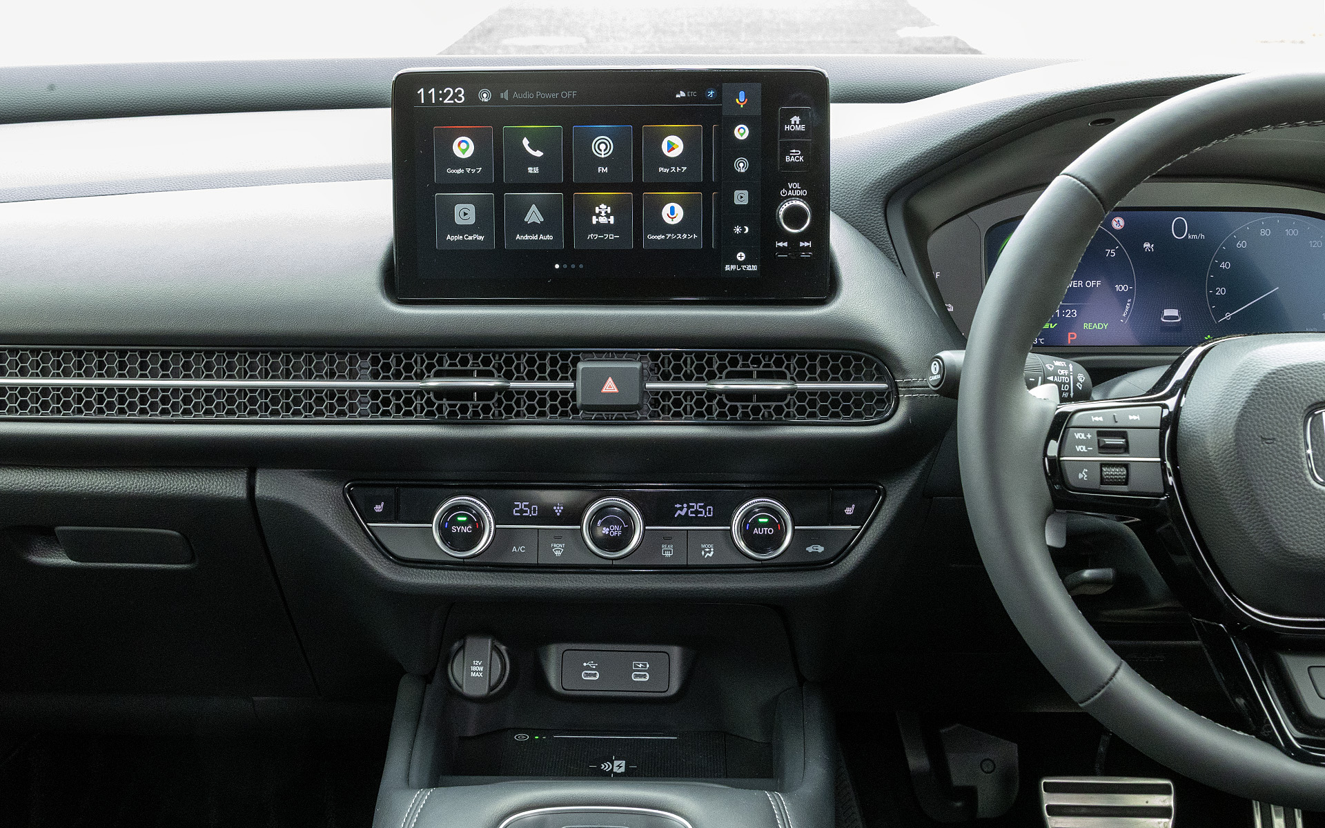 Google搭載9インチHonda CONNECTディスプレイ。USBジャック＆チャージャーは前席、後席ともにType-C/パワーデリバリー対応タイプ