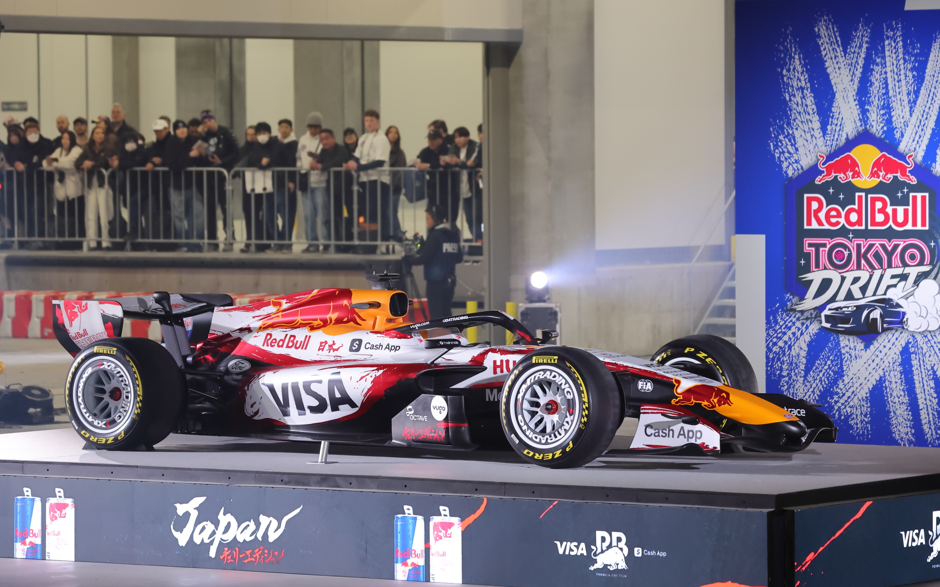 週末のF1日本GPの前「Red Bull Tokyo Drifty 2026」で初公開された限定カラー